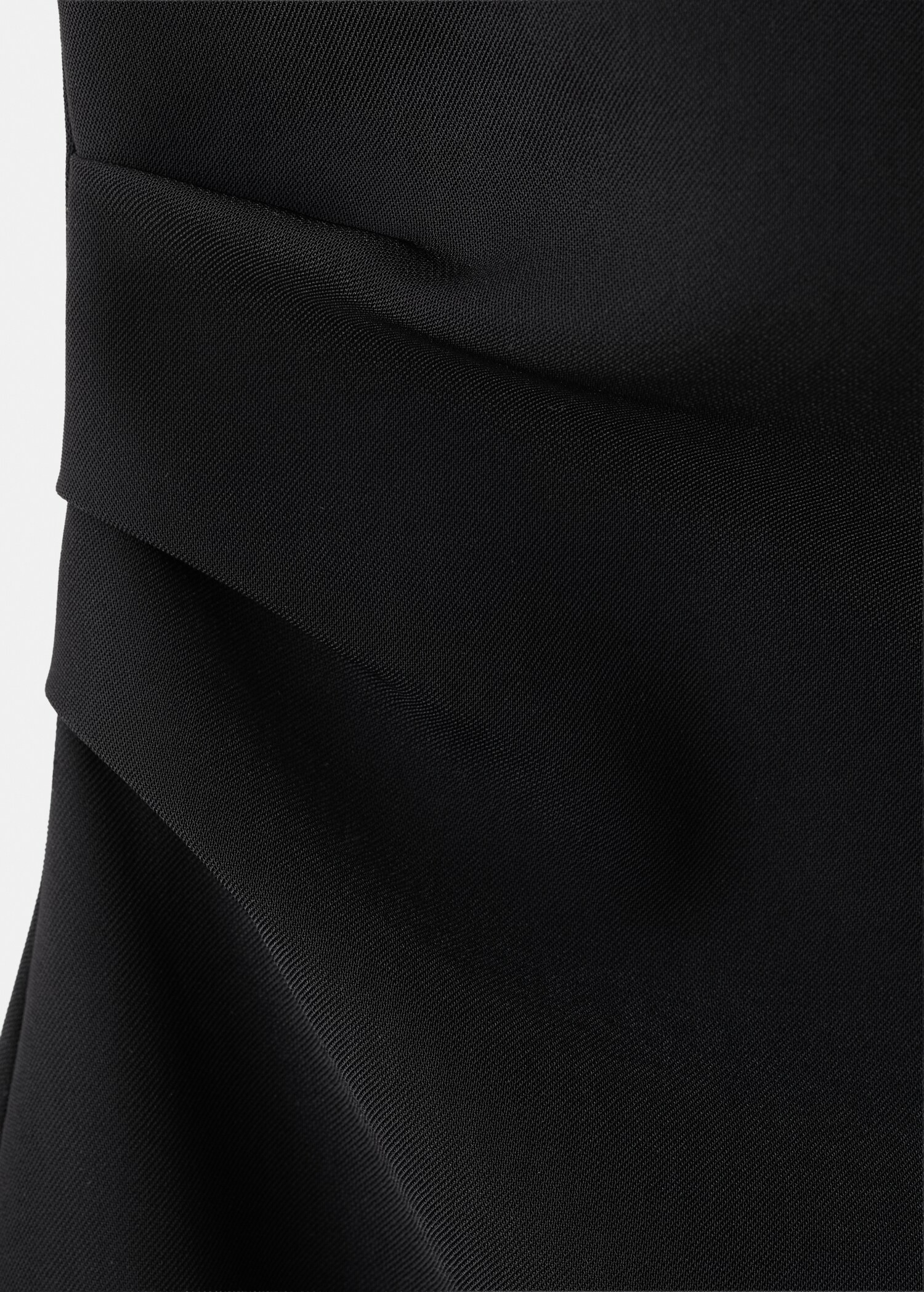 Halter-neck dress with metal embellishment - Details of the article 0
