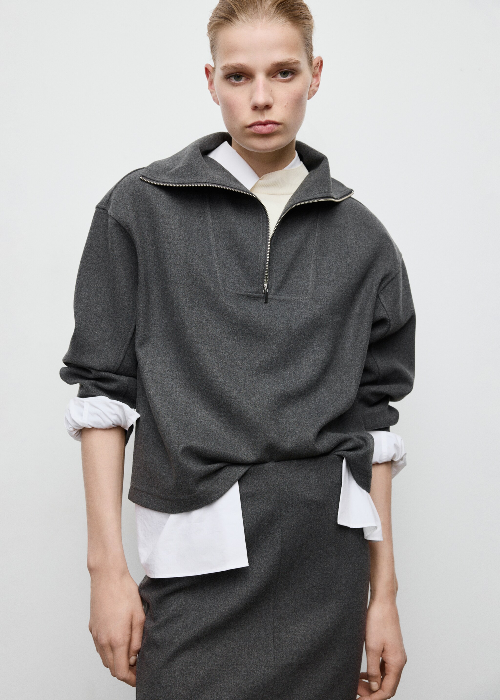 Turtleneck sweatshirt with zip - Medium plane, Dark Heather Grey. Ref: 27051287-00.