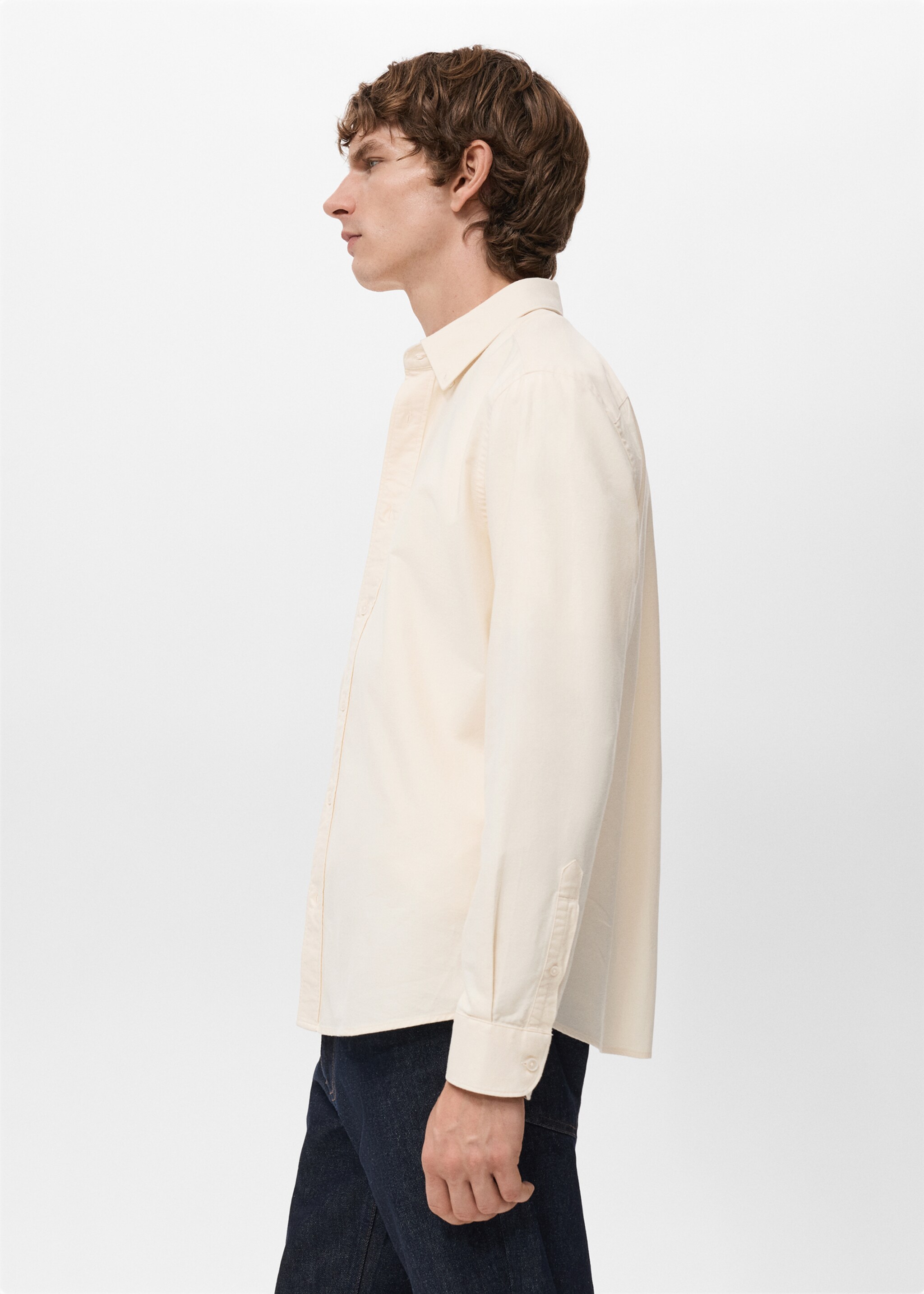 100% cotton Oxford shirt - Details of the article 2, Pastel Yellow. Ref: 27051288-00.