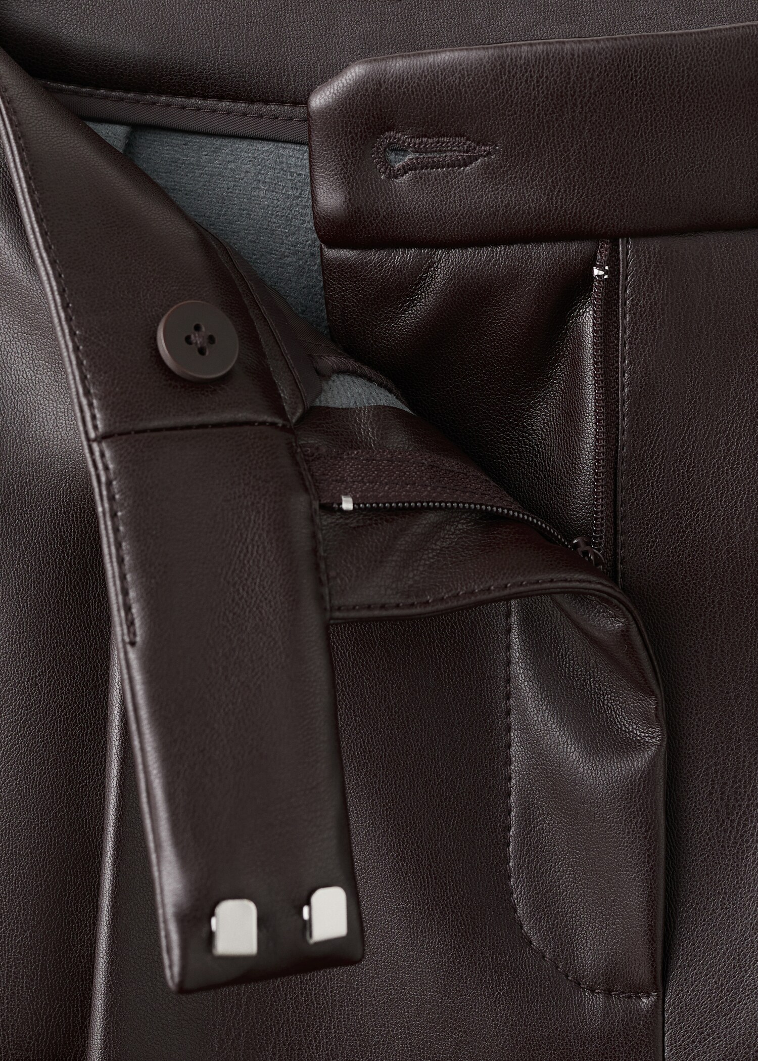 Wide-leg faux-leather trousers - Details of the article 0