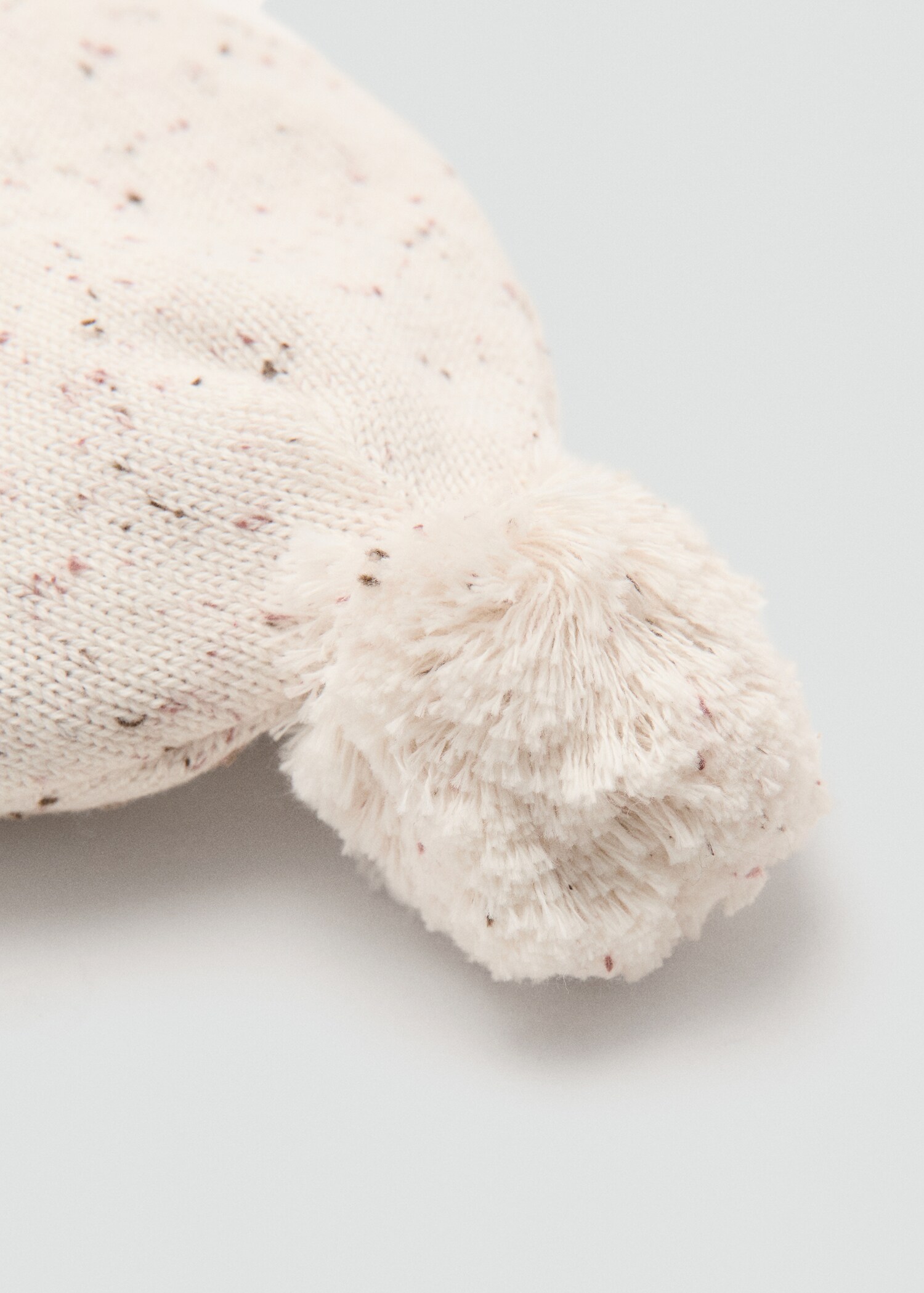 Knitted bobble hat - Details of the article 1