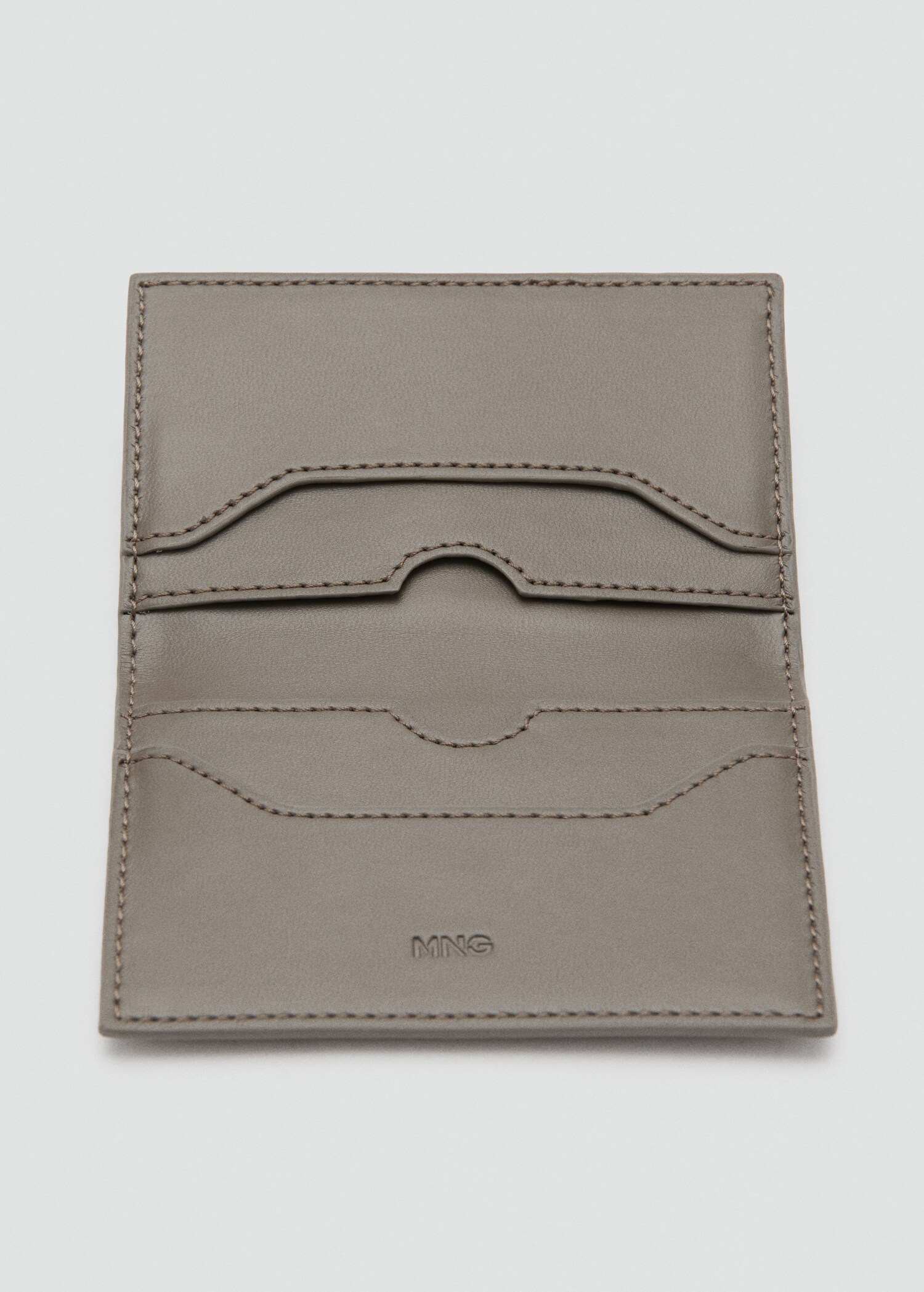 Suede cardholder with studs - Details of the article 1