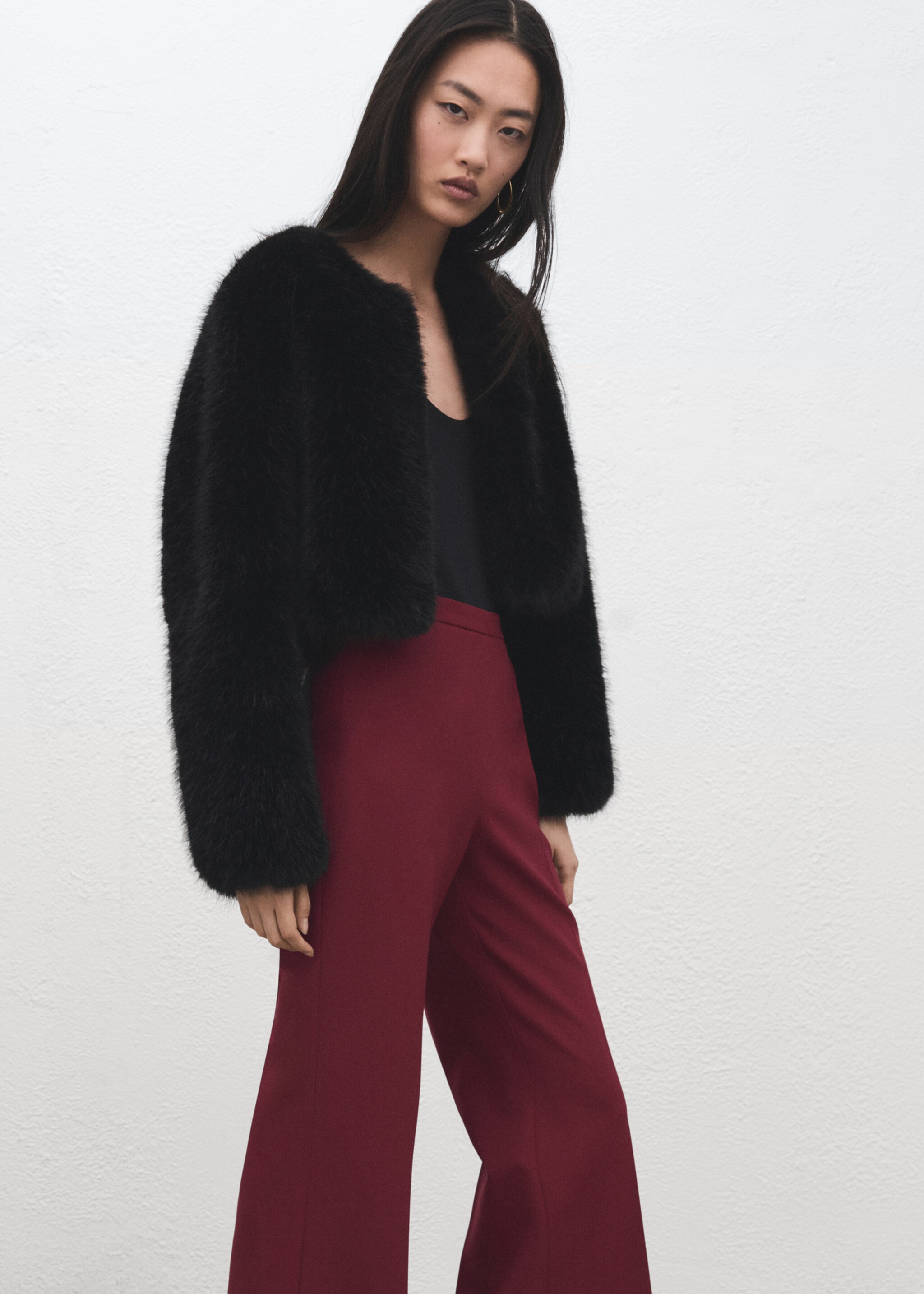 Wide leg suit trousers - Details of the article 2, Wine. Ref: 27051312-00.