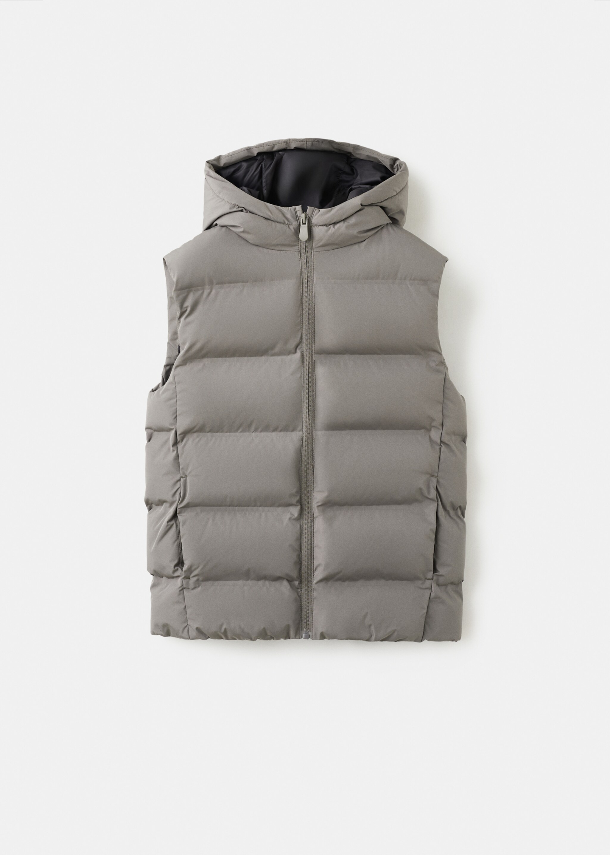 Quilted gilet with hood - Article without model, Medium Brown. Ref: 27051313-00.
