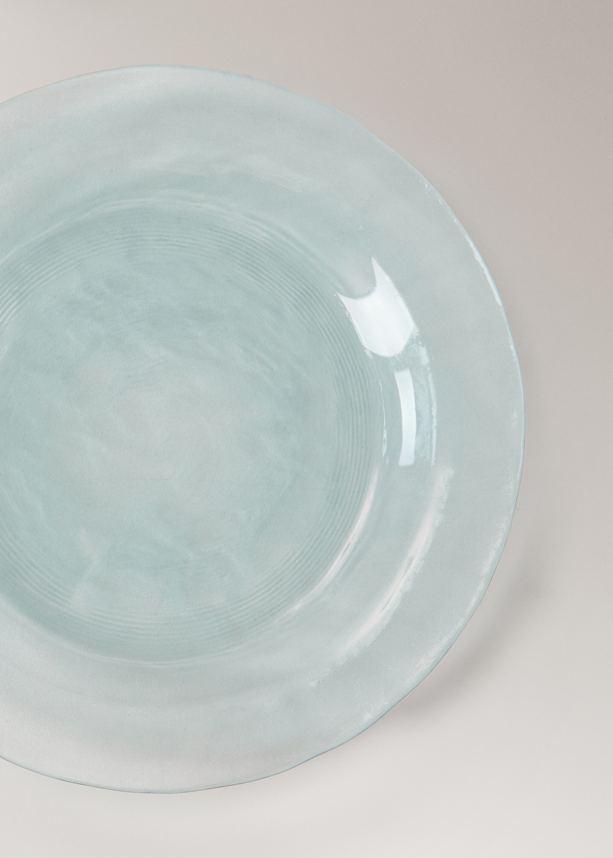 Assiette à pain en verre martelé coloré - Détail de l'article 1, Bleu ciel. Ref: 27051322-00.