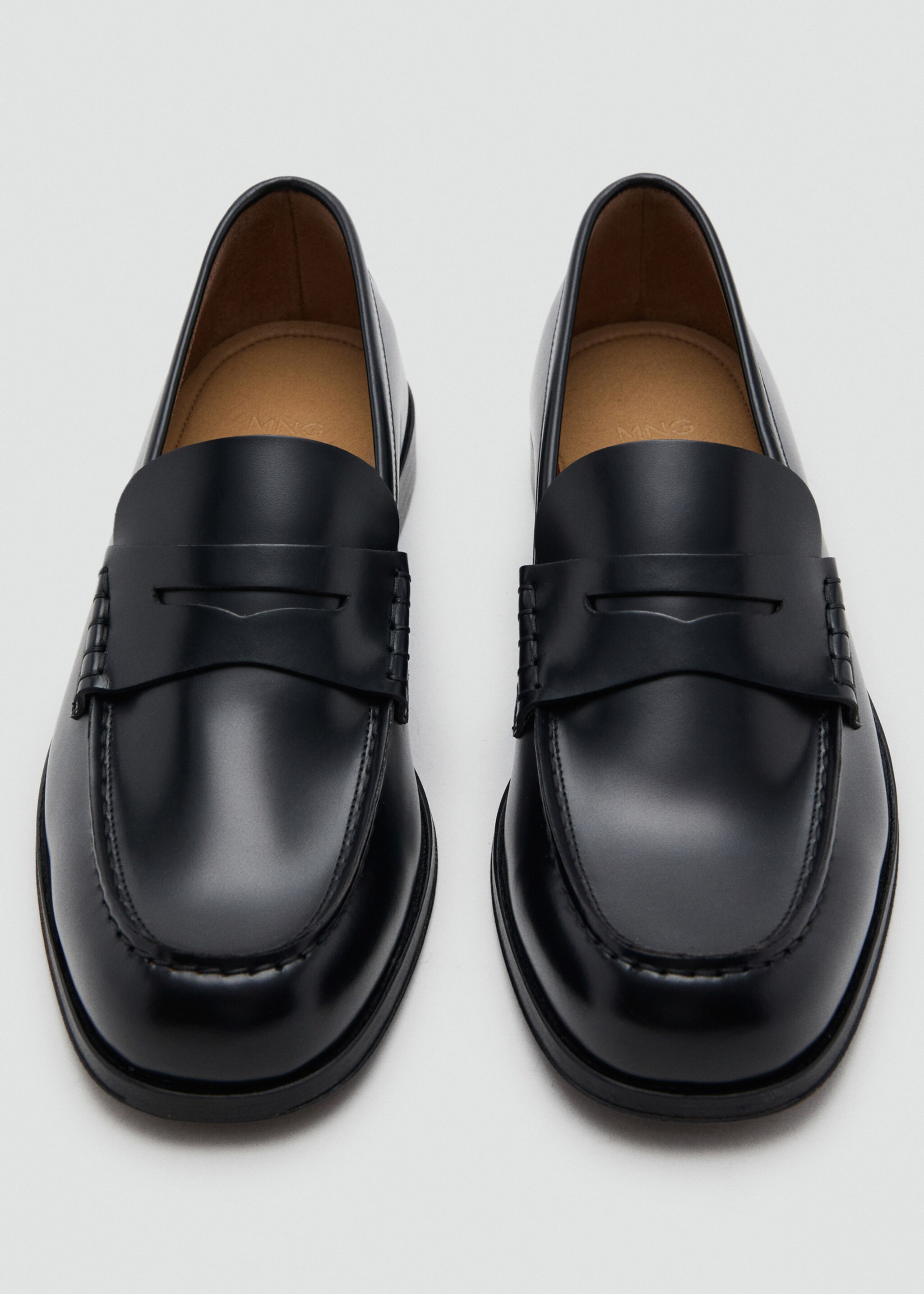 Leather penny loafers - Details of the article 1, Black. Ref: 27051327-00.