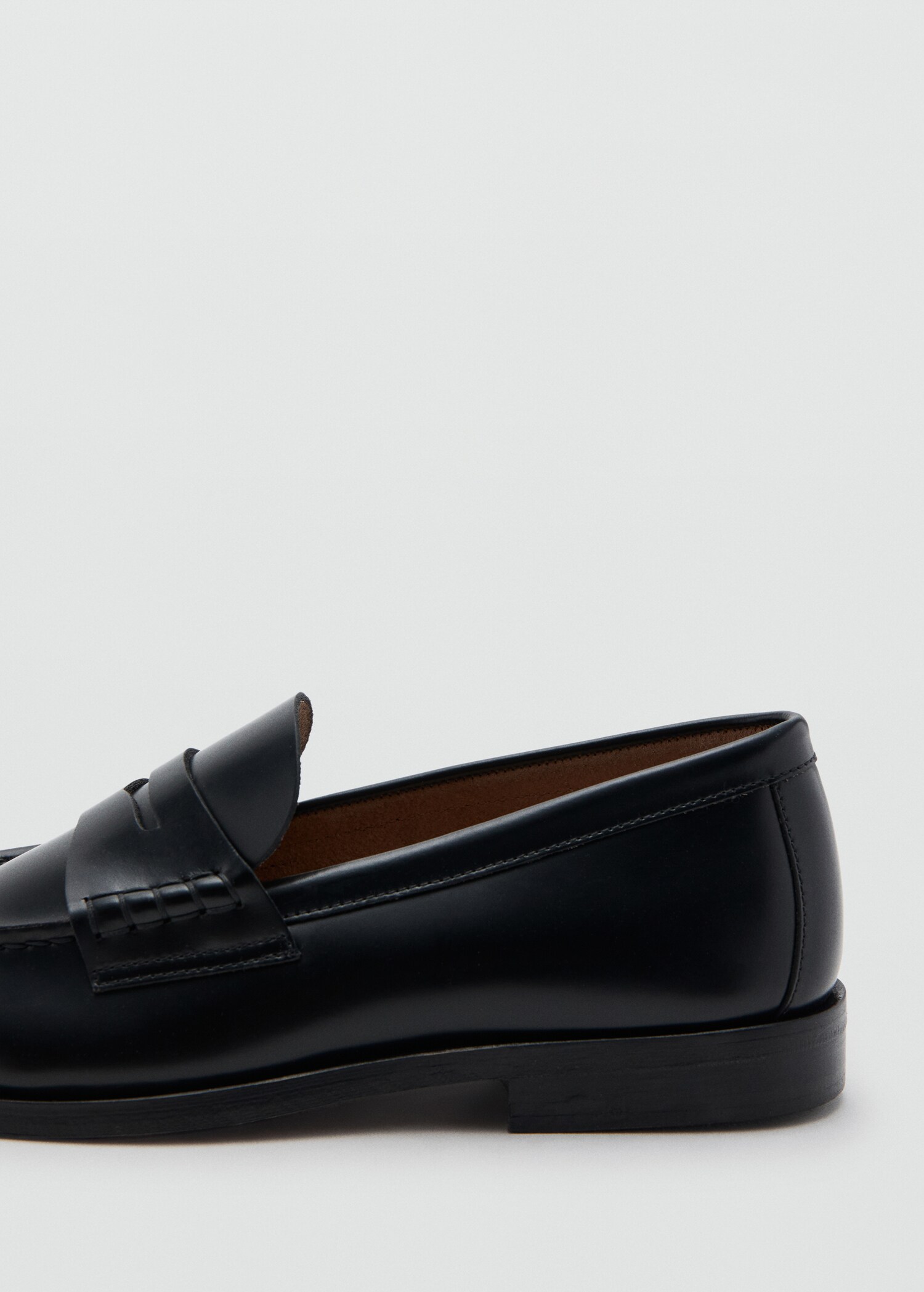 Leather penny loafers - Details of the article 2