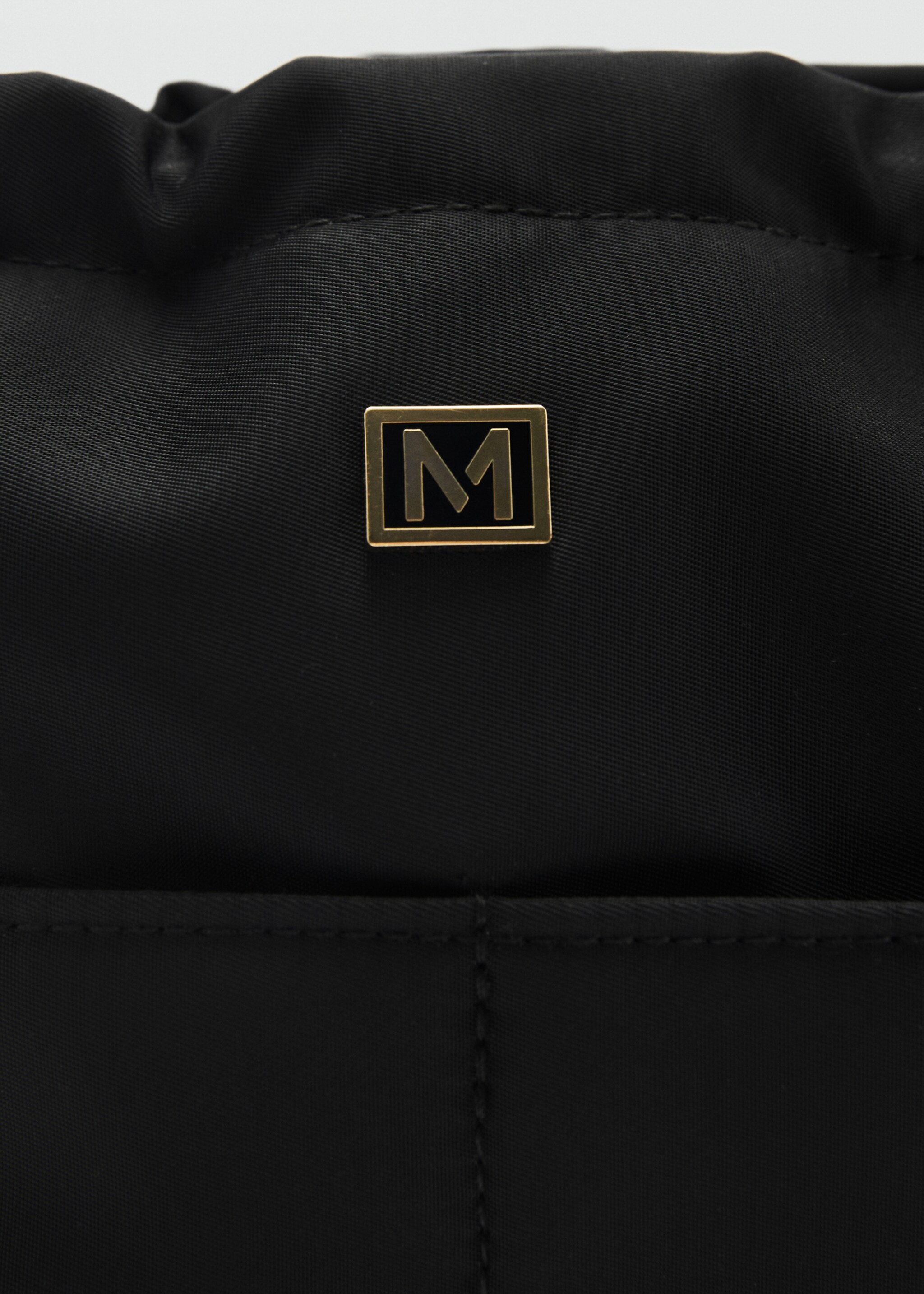 Neceser nylon cremallera - Detalle del artículo 1, Negro. Ref: 27051333-00.