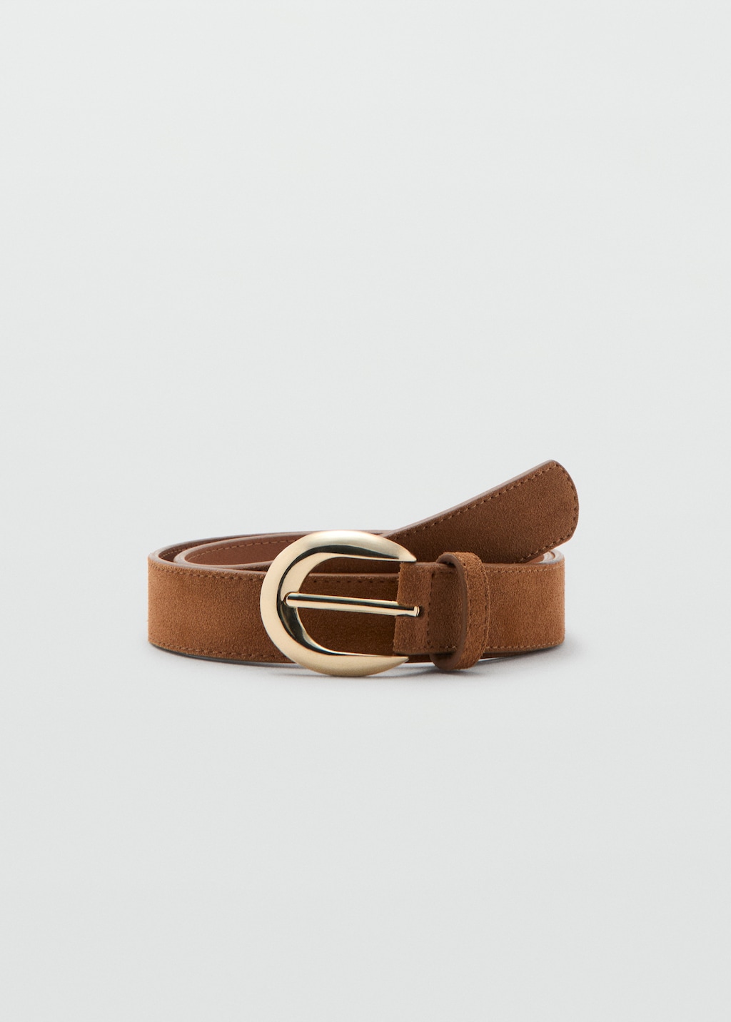 Leather belt with oval buckle