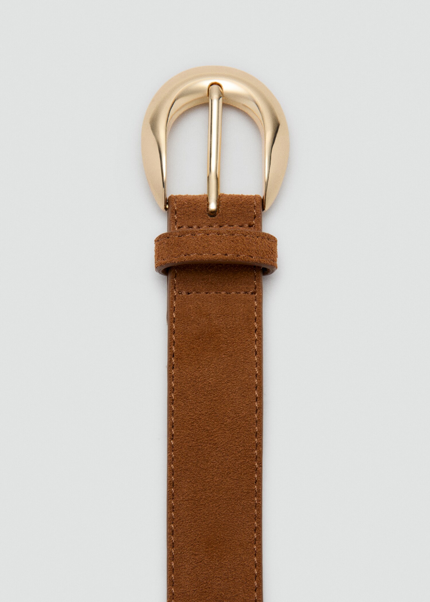 Leather belt with oval buckle - Details of the article 1
