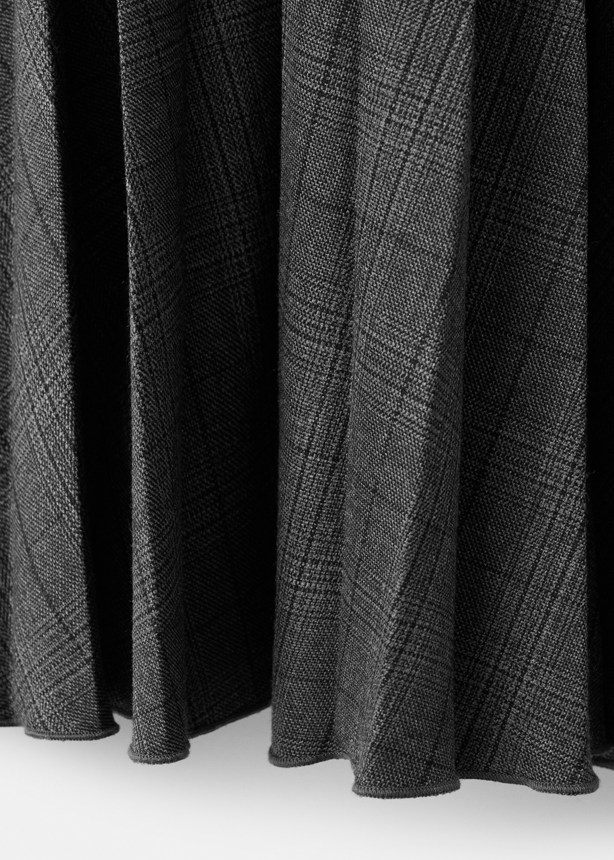 Checked pleated skirt - Details of the article 0, Grey. Ref: 27051344-00.