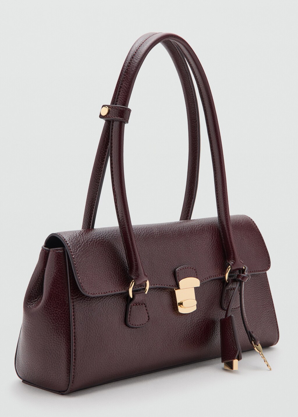 City shoulder bag with flap - image 3