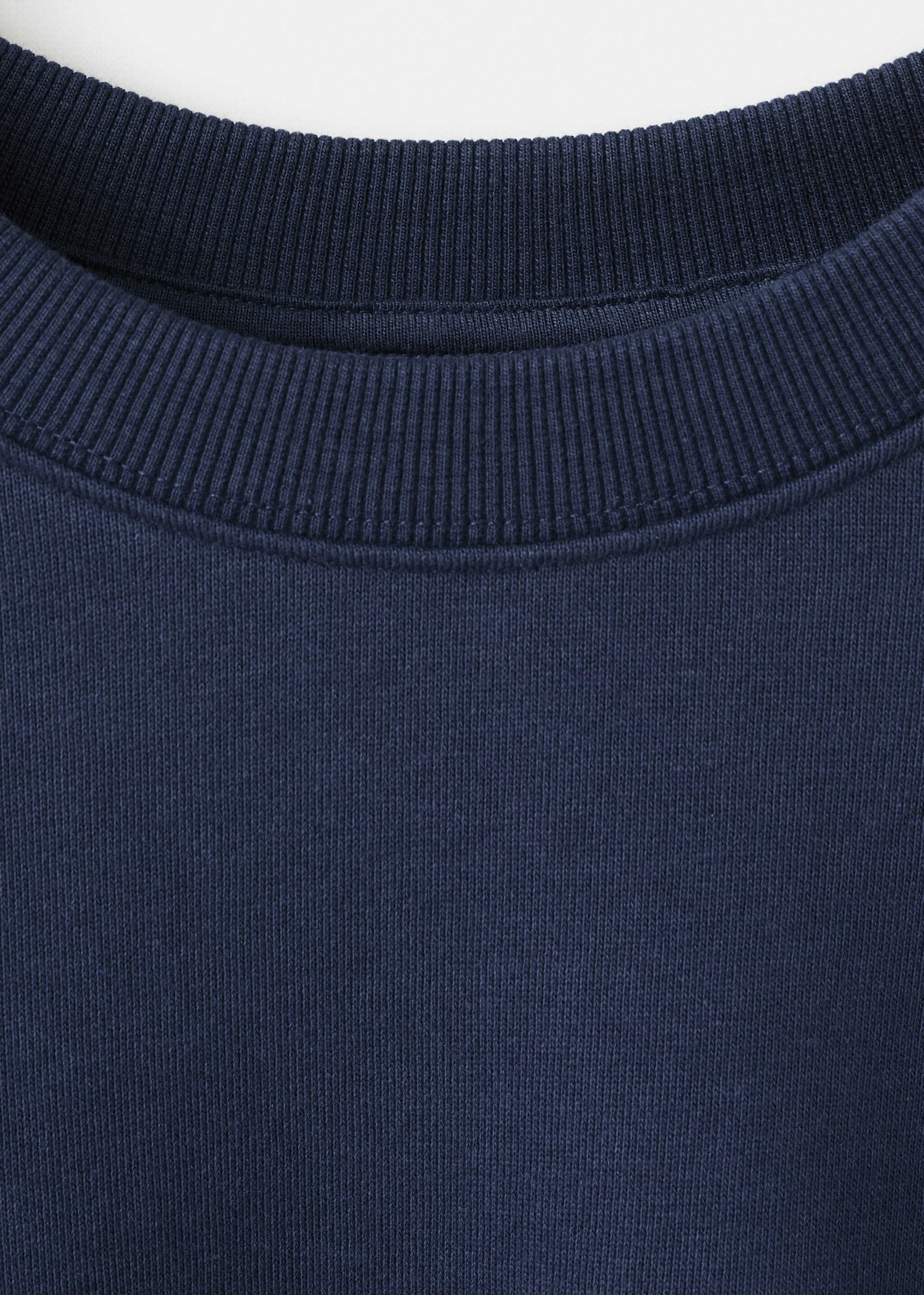 Dessuadora missatge purpurina - Detall de l'article 8, Blau marí. Ref: 27051520-00.