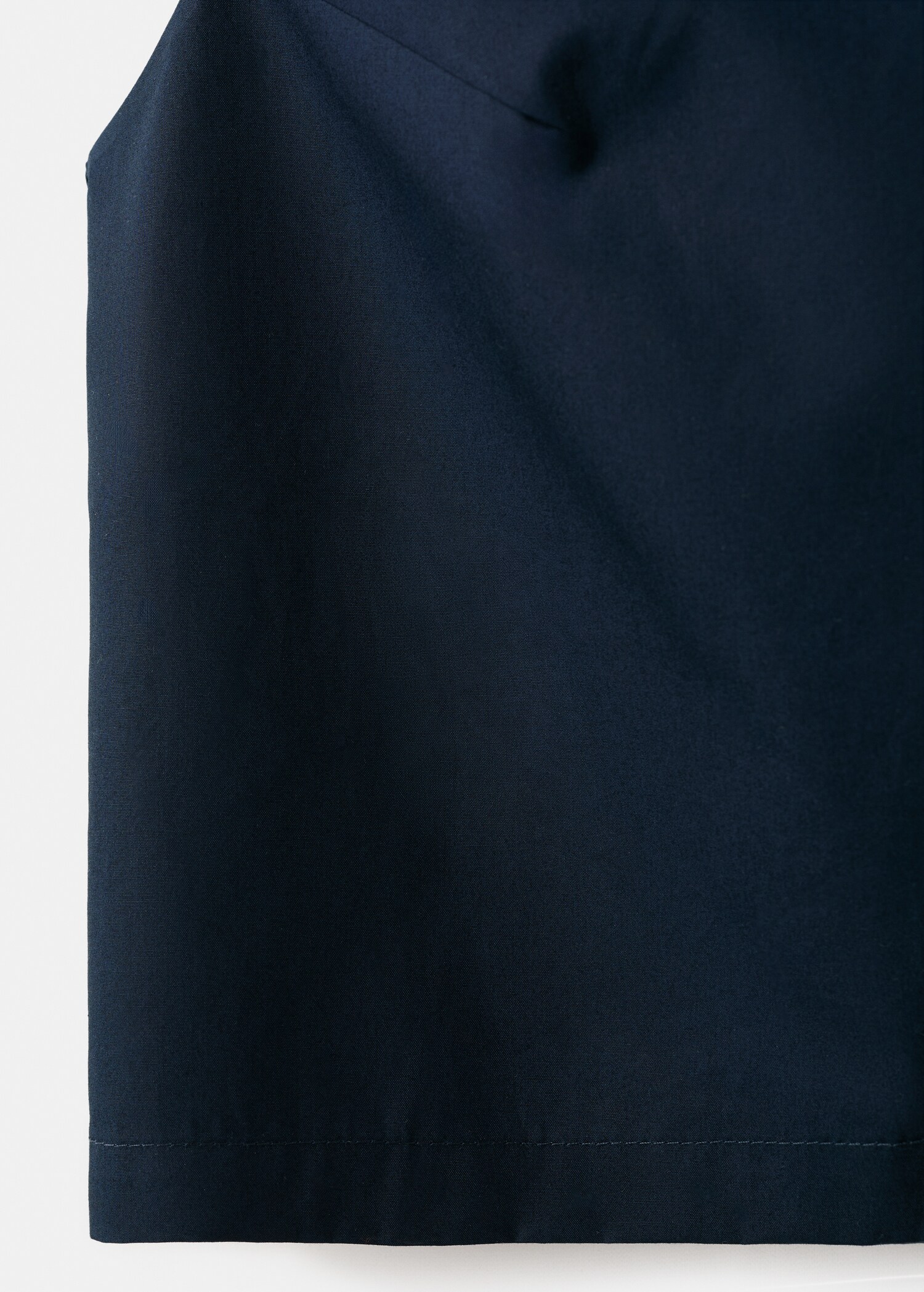 Buttoned crop top - Details of the article 0