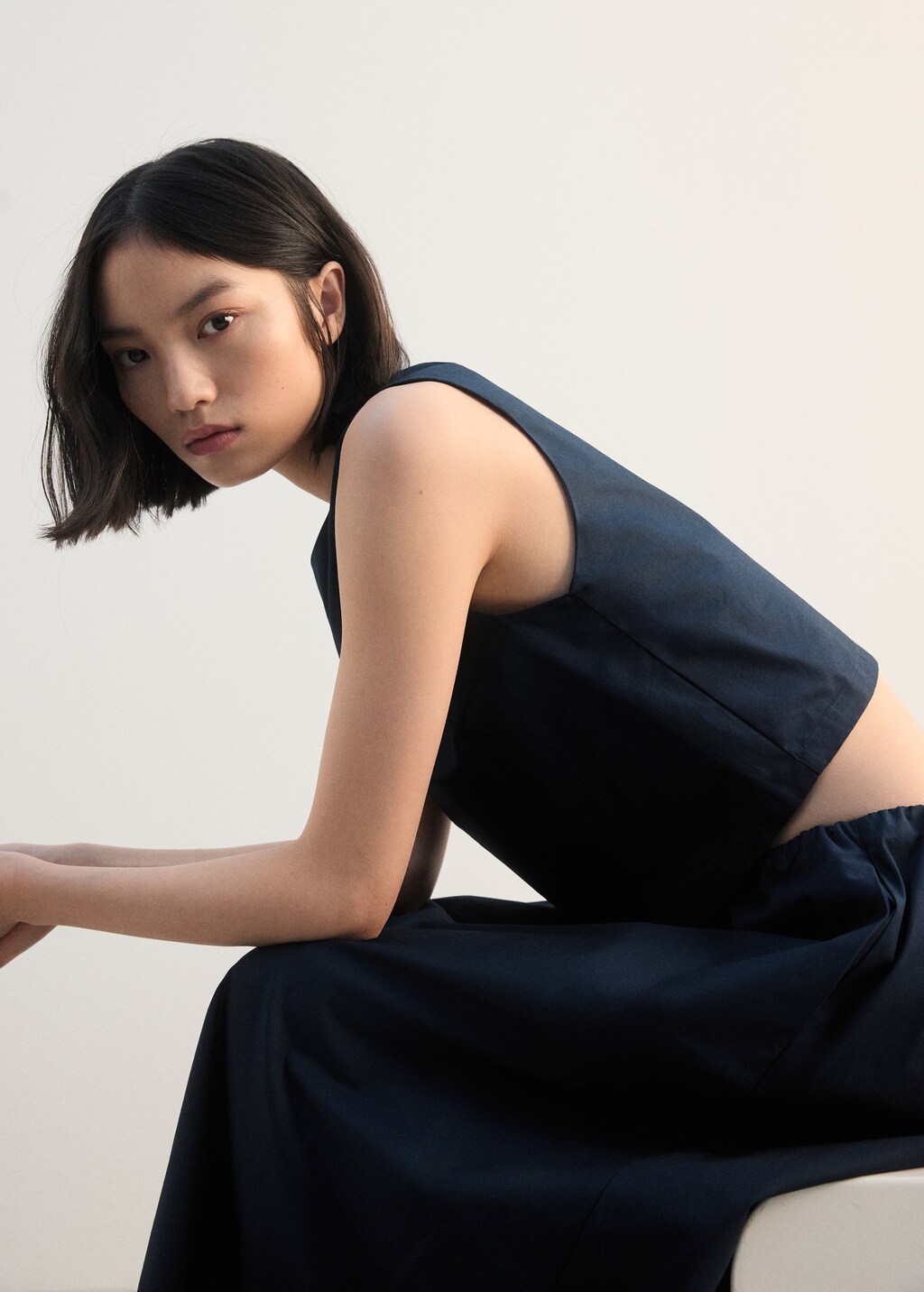 Mango Buttoned crop top