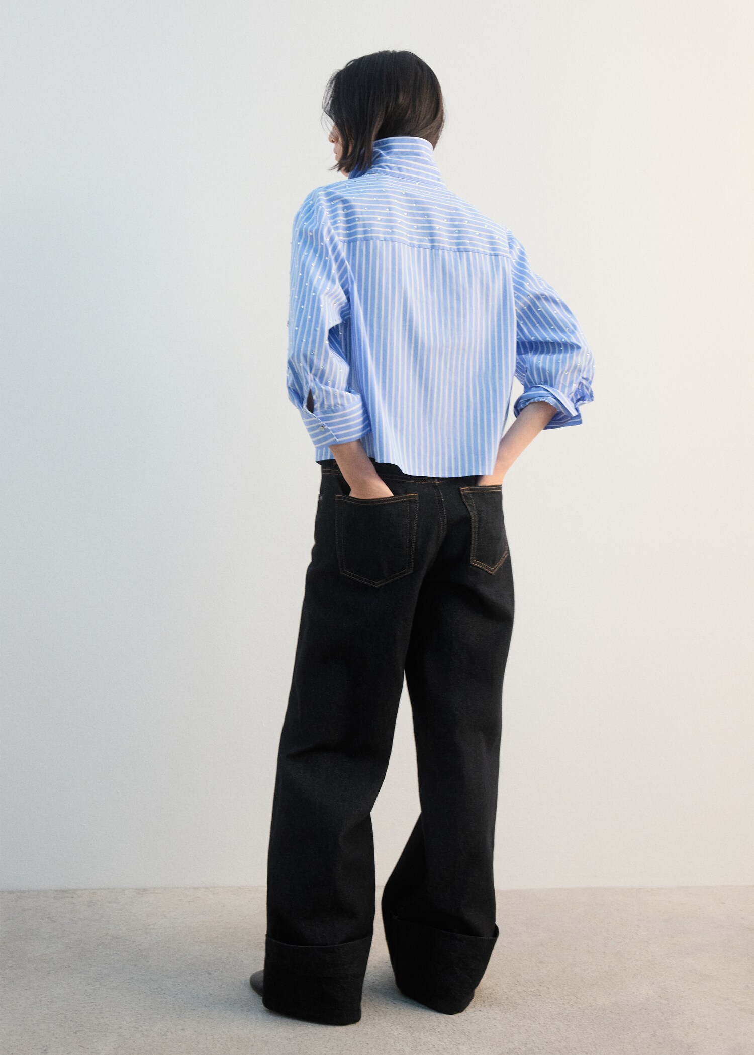 Striped crop blouse with strass - Reverse of the article