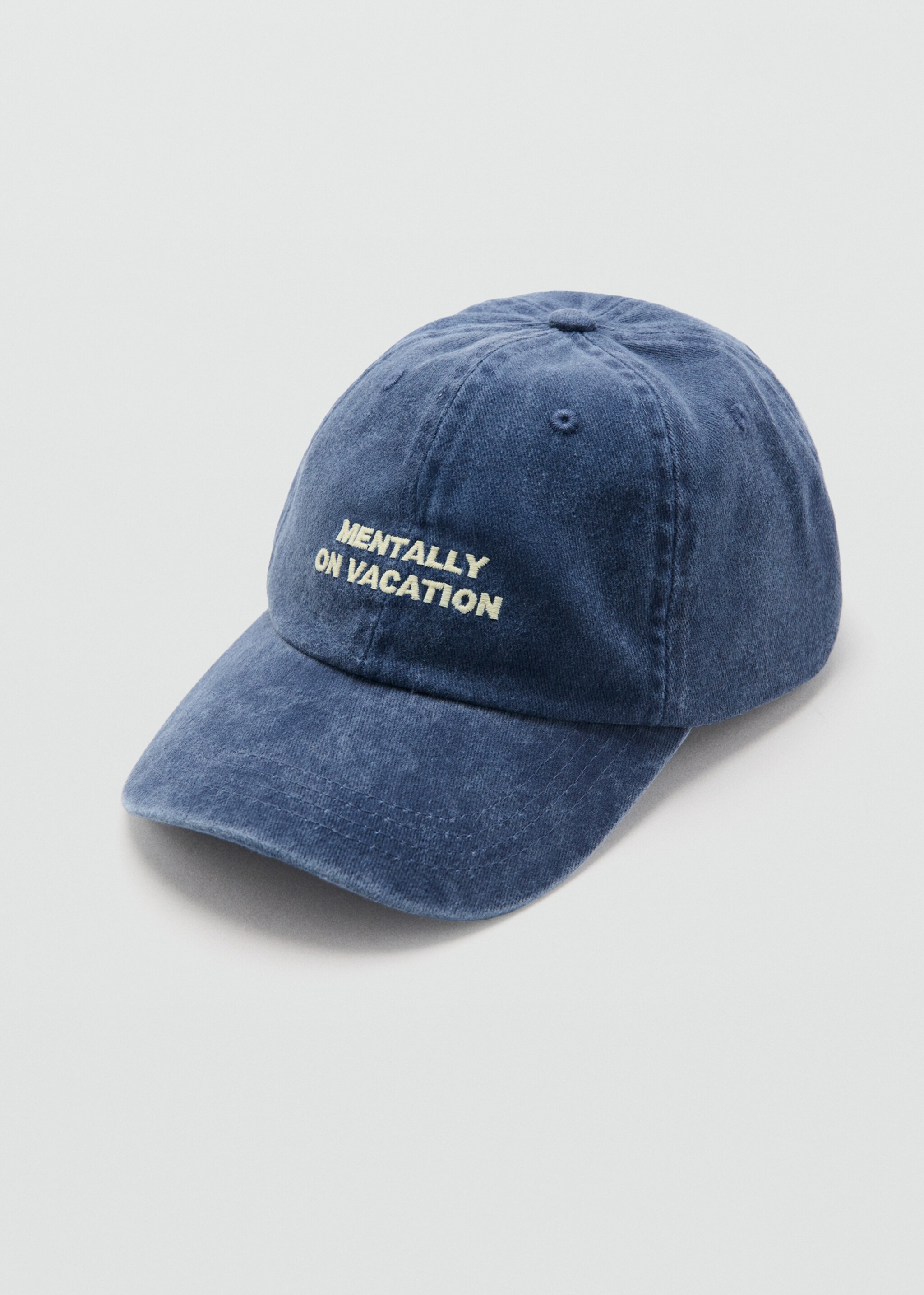 Cap vacation - Details of the article 1, Blue. Ref: 27052550-00.