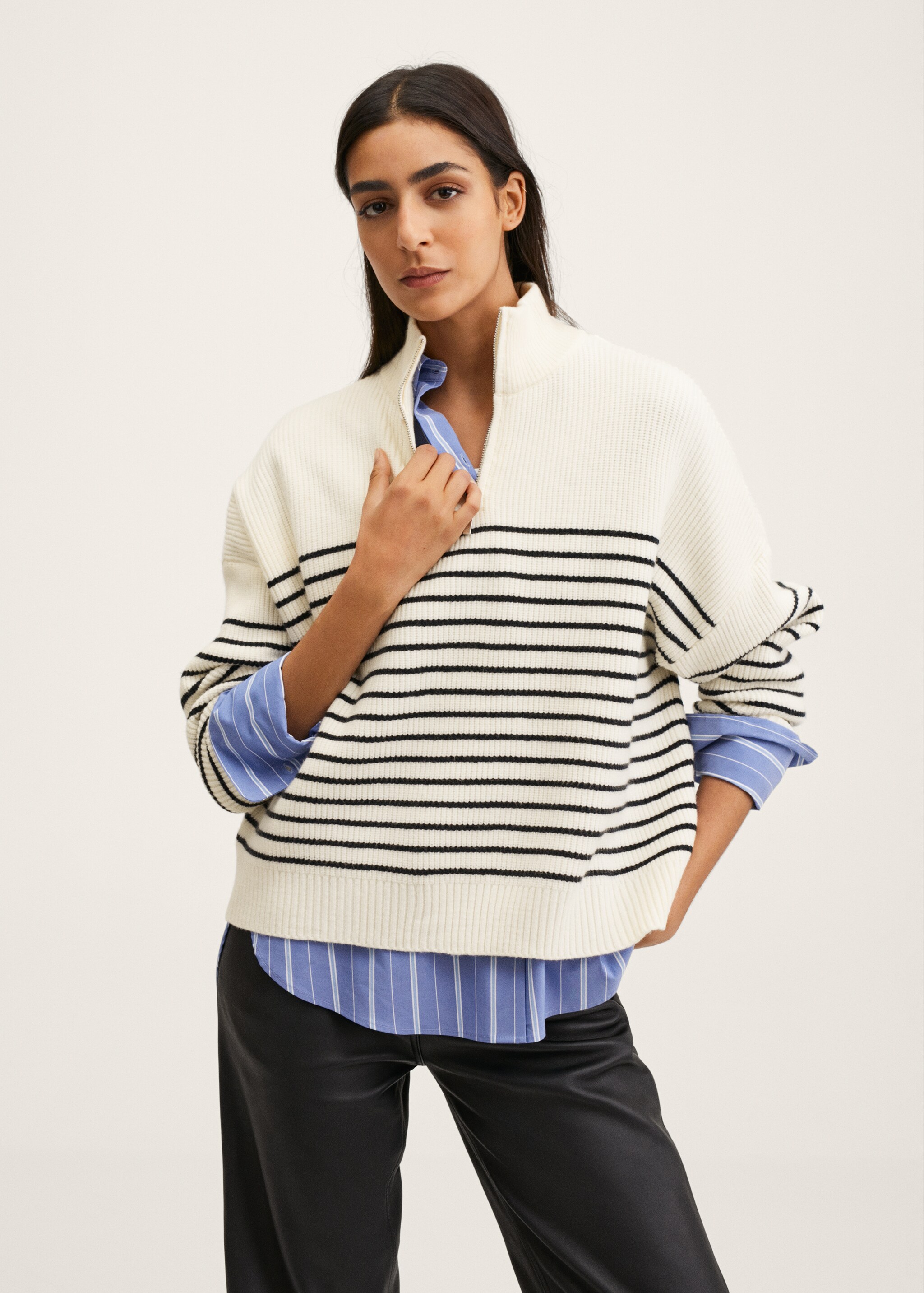 Striped knit sweater - Medium plane