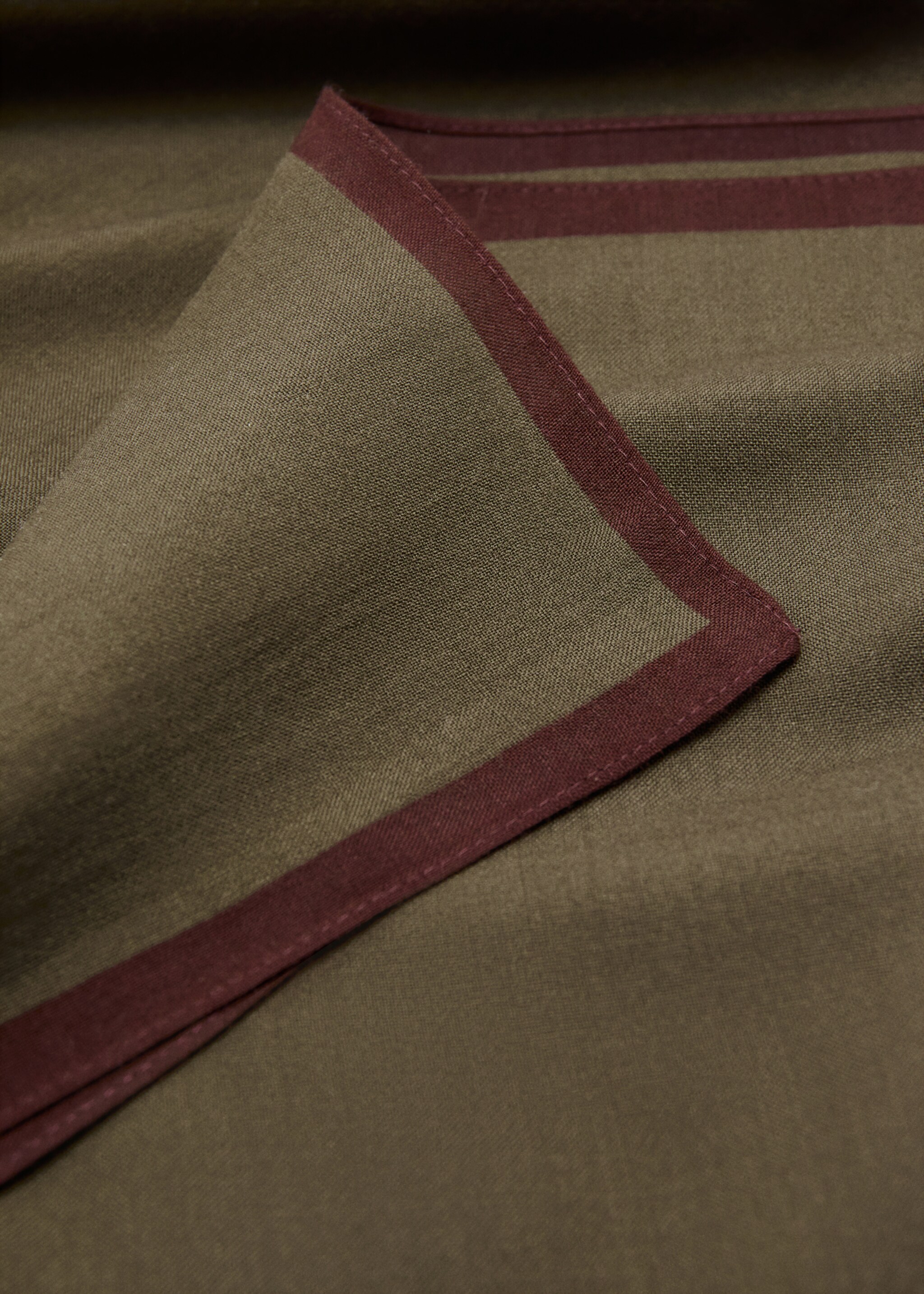 Foulard laine - Plan moyen, Vert moyen. Ref: 27052890-00.