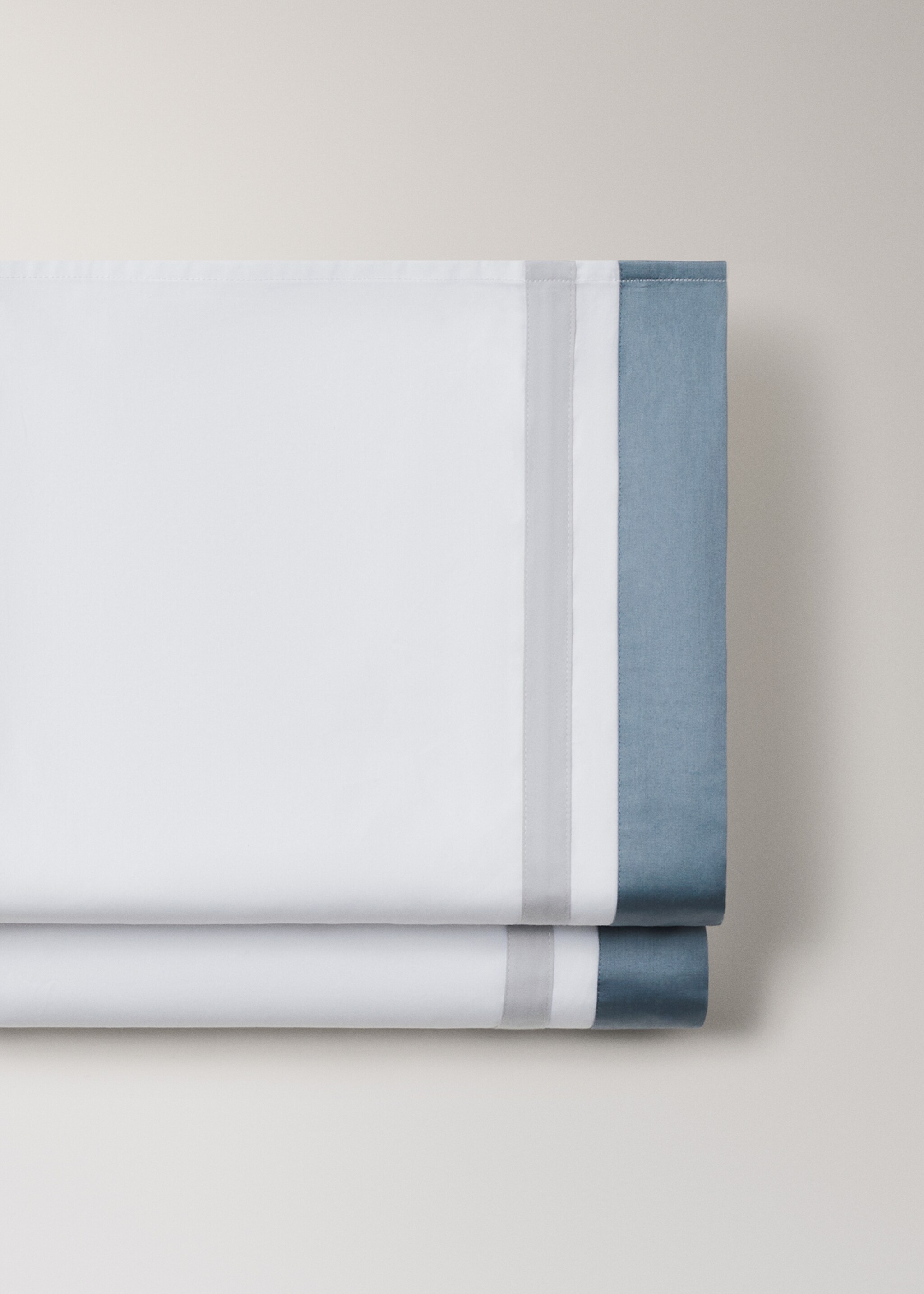 Top sheet with wide contrast satin ribbon for Bed 135/140 cm - Details of the article 3, Blue. Ref: 27052901-00.