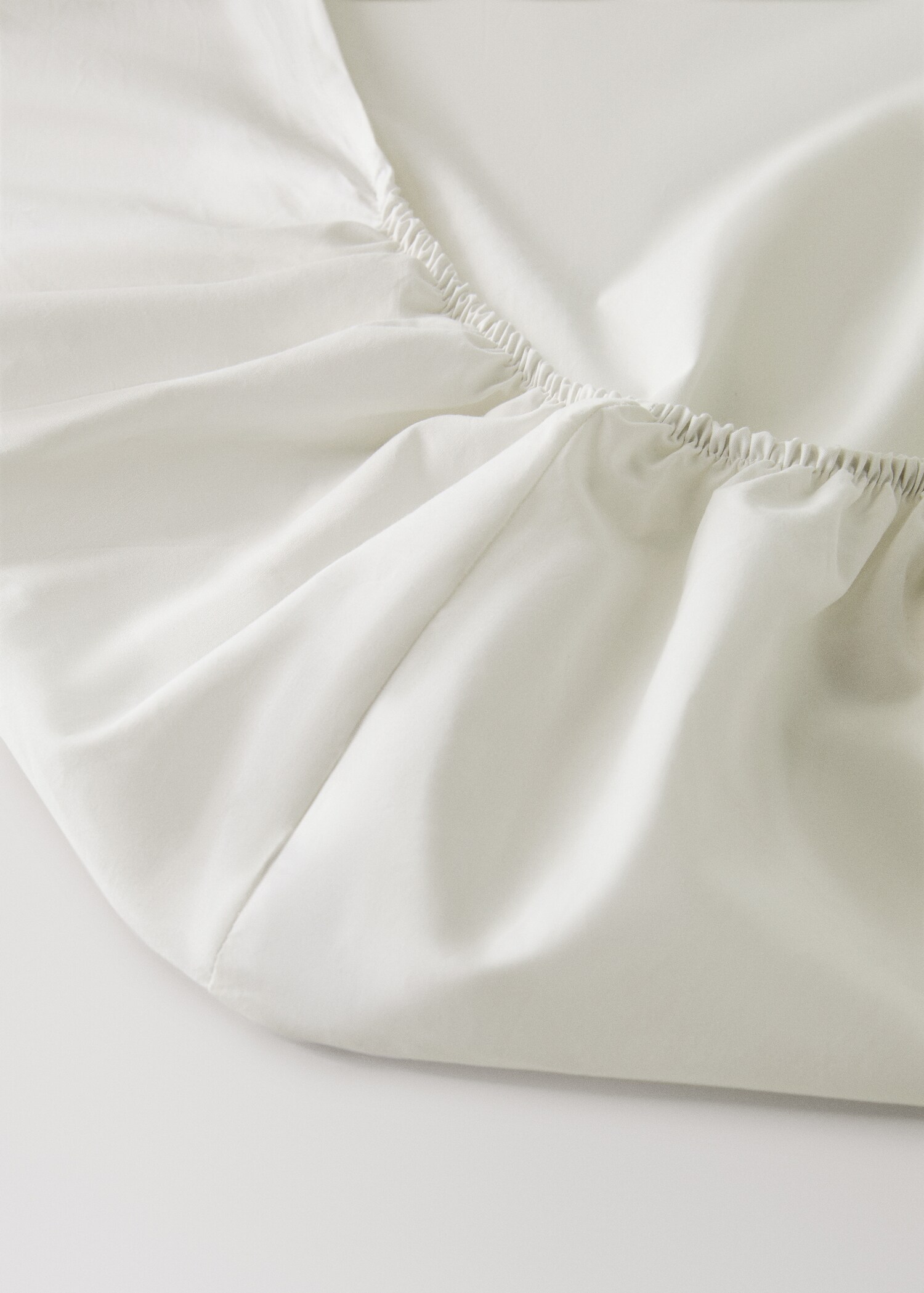 200-thread count percale cotton fitted sheet for 135/140 cm bed - Details of the article 1