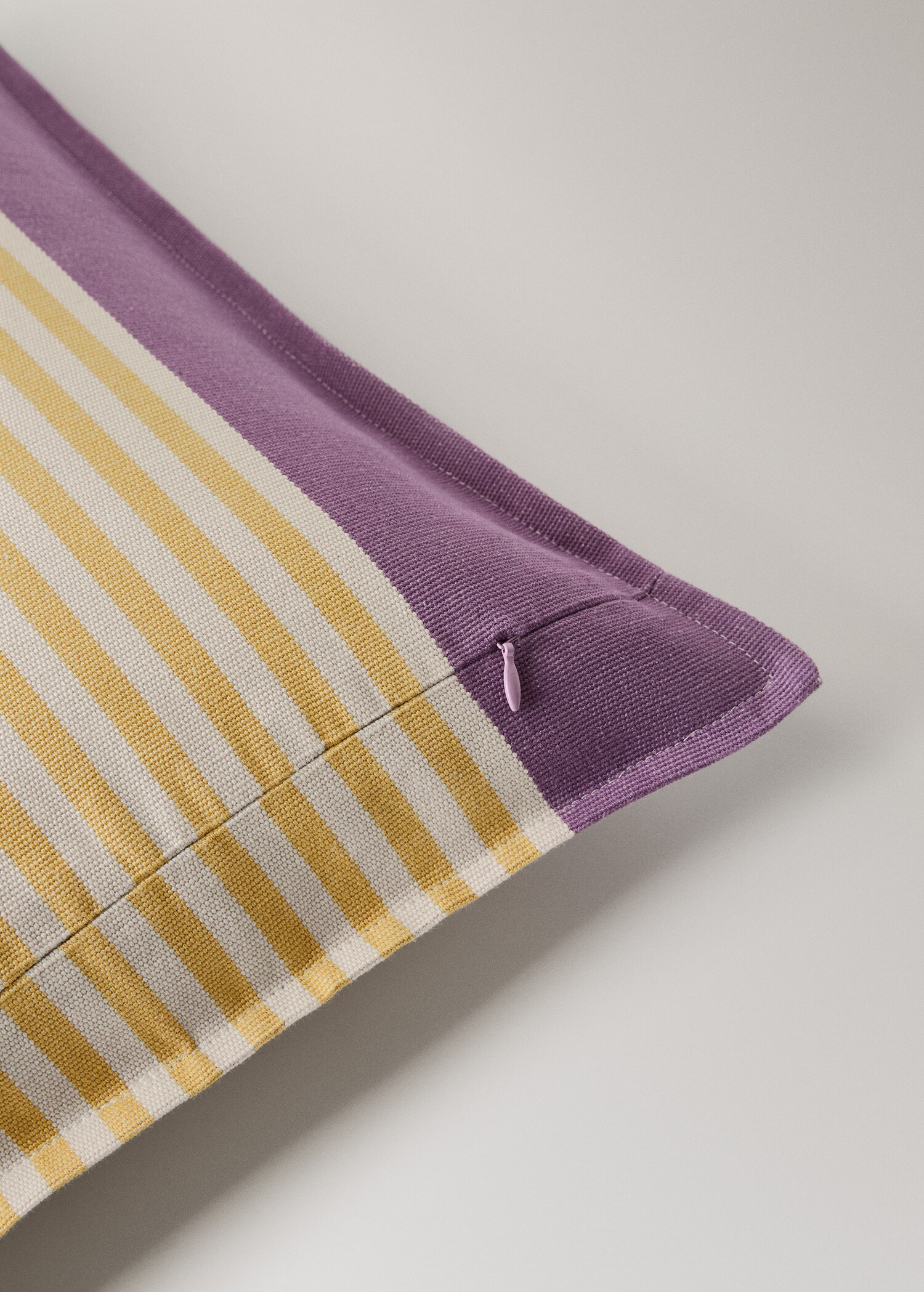 Cotton stripe cushion cover 50x50cm - Details of the article 2