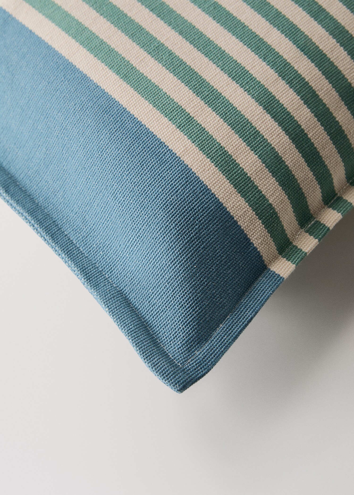Cotton stripe cushion cover 50x50cm - Details of the article 1