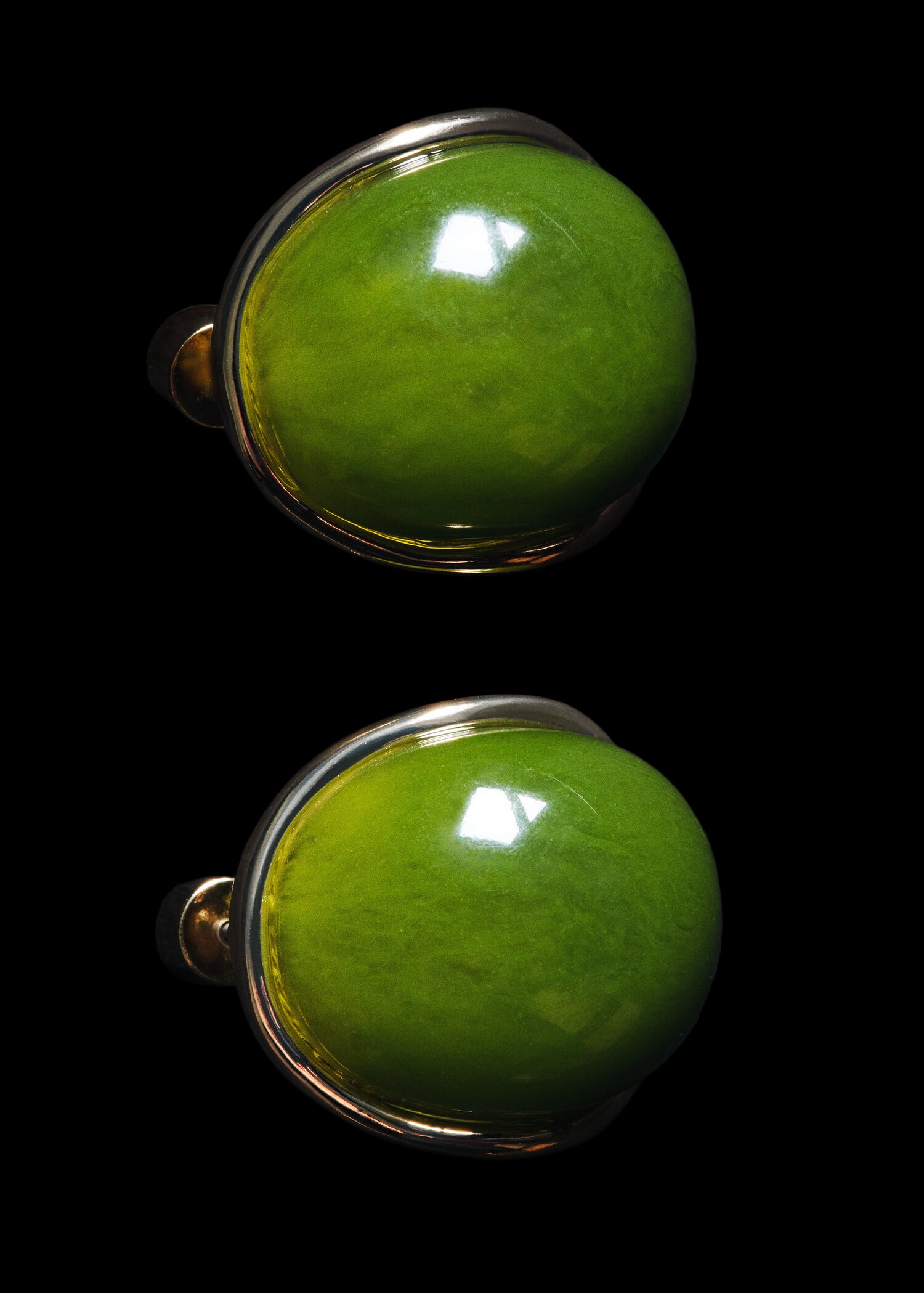 Boucles d'oreilles rondes en résine - Détail de l'article 6