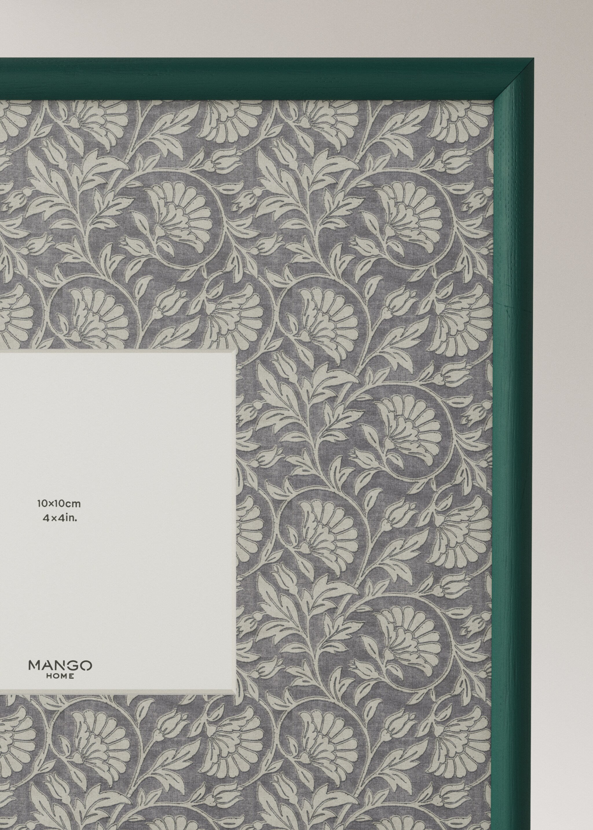 Large floral print contrast photo frame - Details of the article 1, Billiard Green. Ref: 27052936-00.
