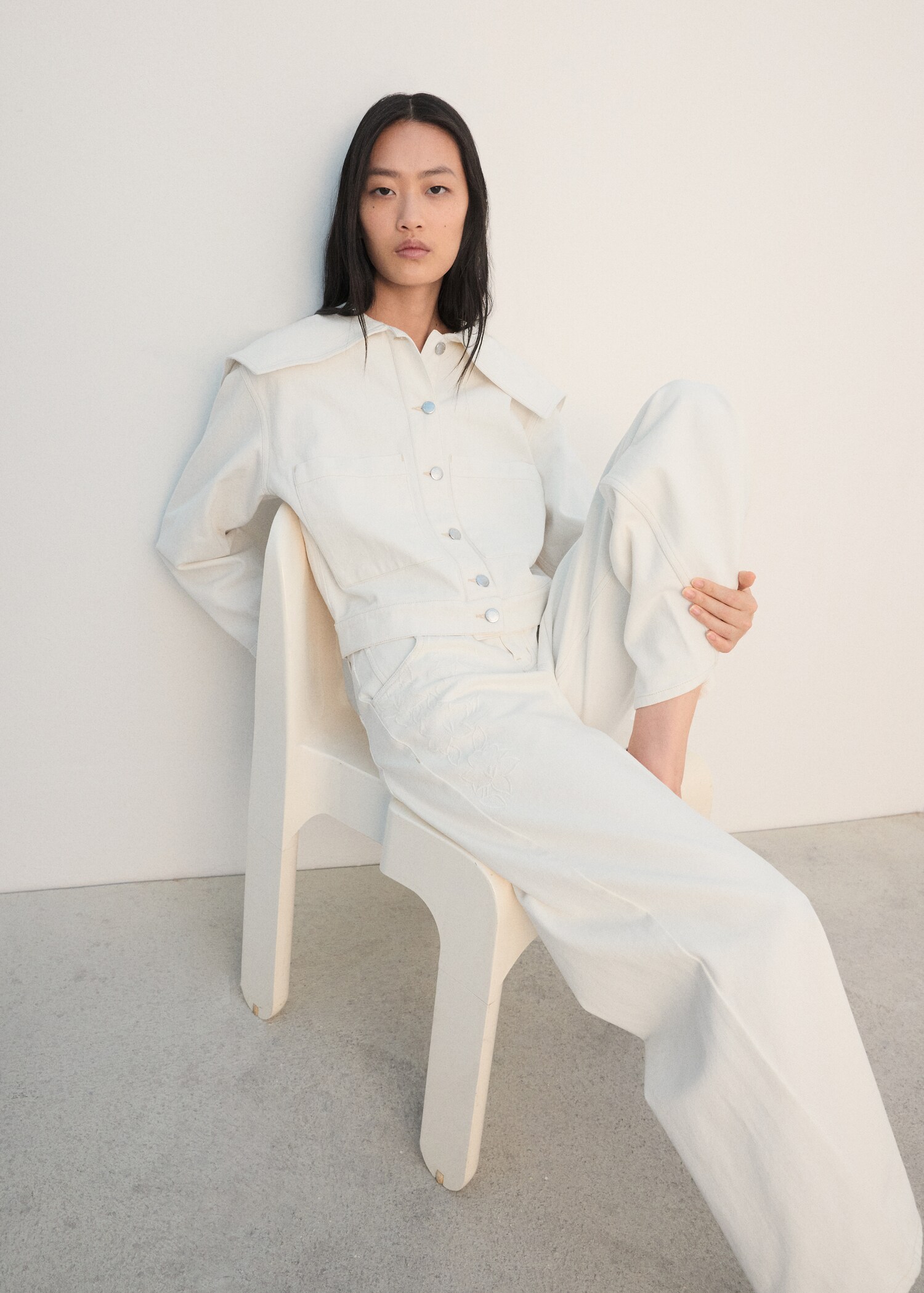 جاكيت جينز بياقة عريضة - تفاصيل المنتج 2