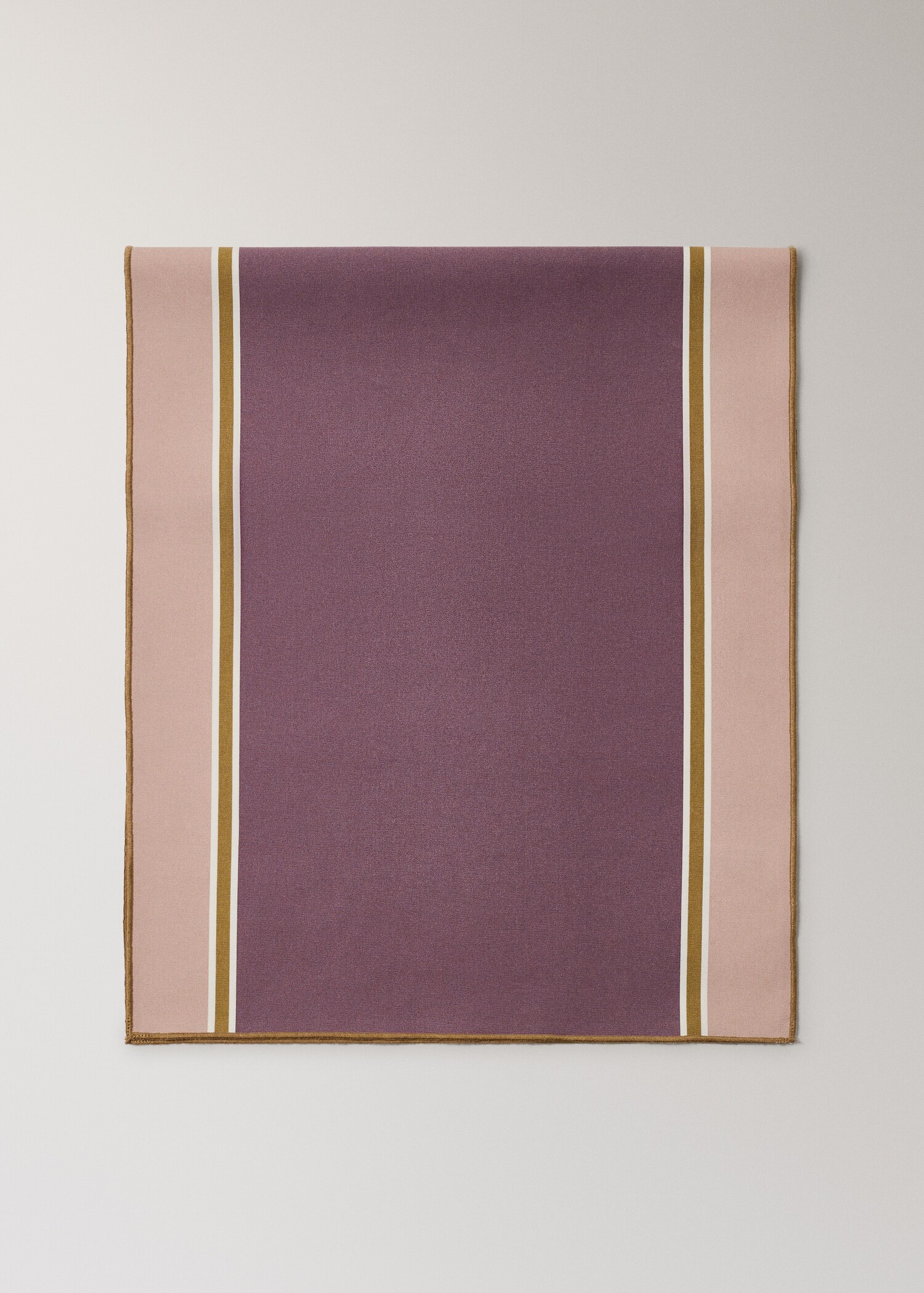 Bavlněný běhoun na stůl s pruhy a povrchem potaženým pryskyřicí - Zboží bez modelu