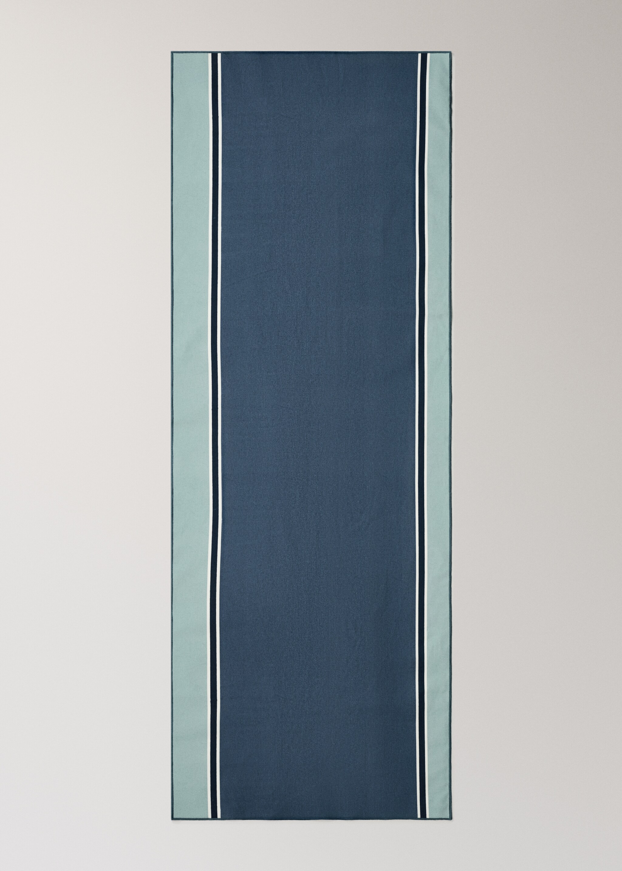 Baumwoll-Tischläufer mit beschichteten Streifen - Detail des Artikels 2, Blau. Ref: 27053293-00.