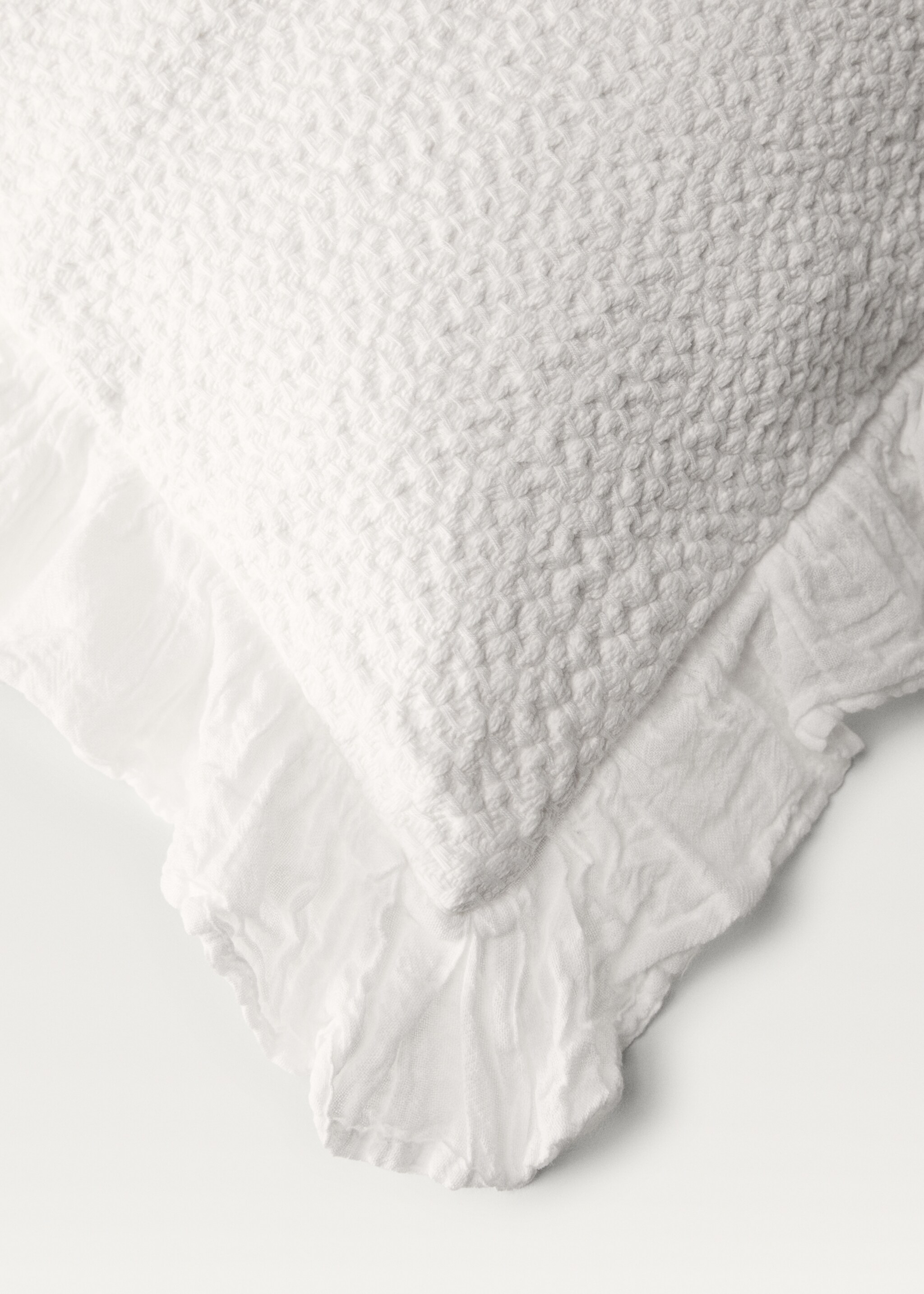 Бавовняна декоративна наволочка на подушку з оборкою 50x50 см - Детальніше про товар 2, Екрю. Ref: 27053295-00.