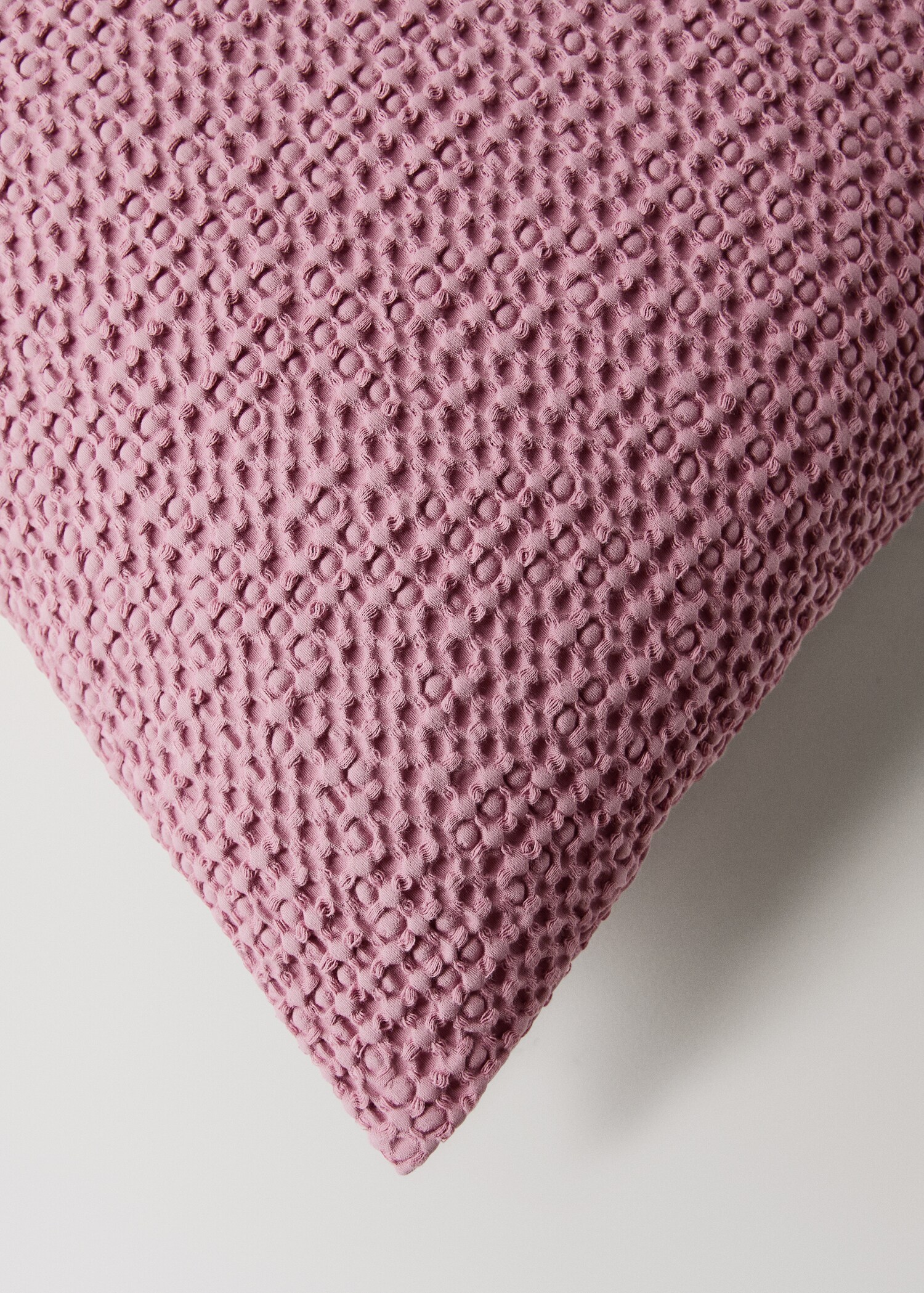 Kuddfodral i styckfärgad våfflad bomull 50 x 50 cm - Detaljer om artikeln 1