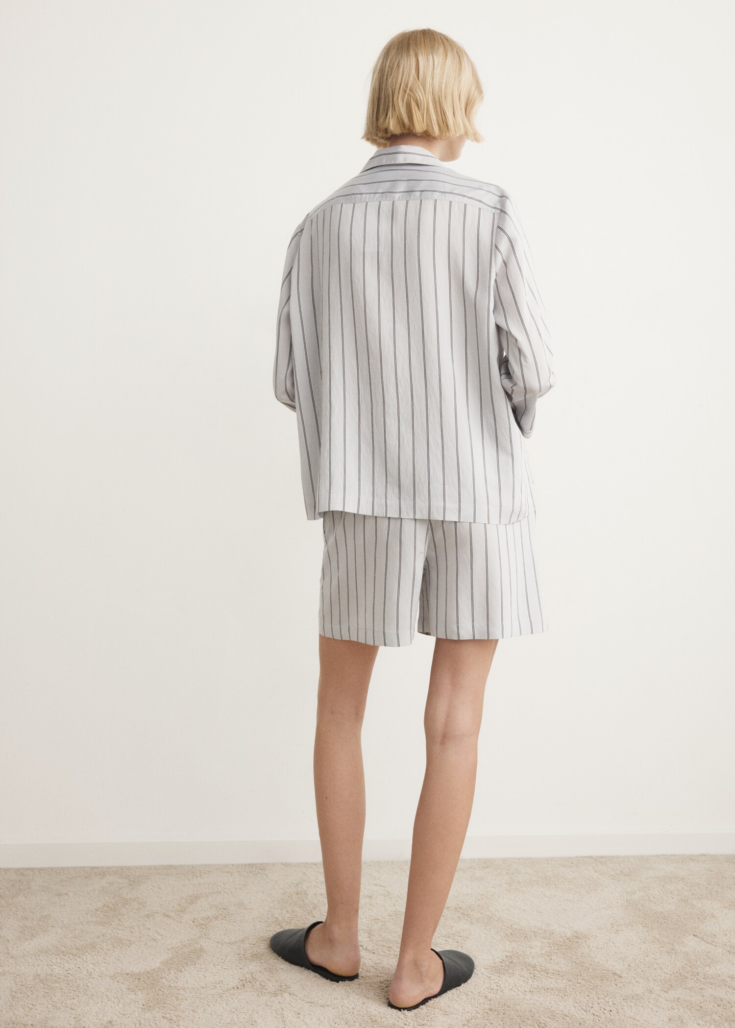 Striped pyjama shorts - Reverse of the article
