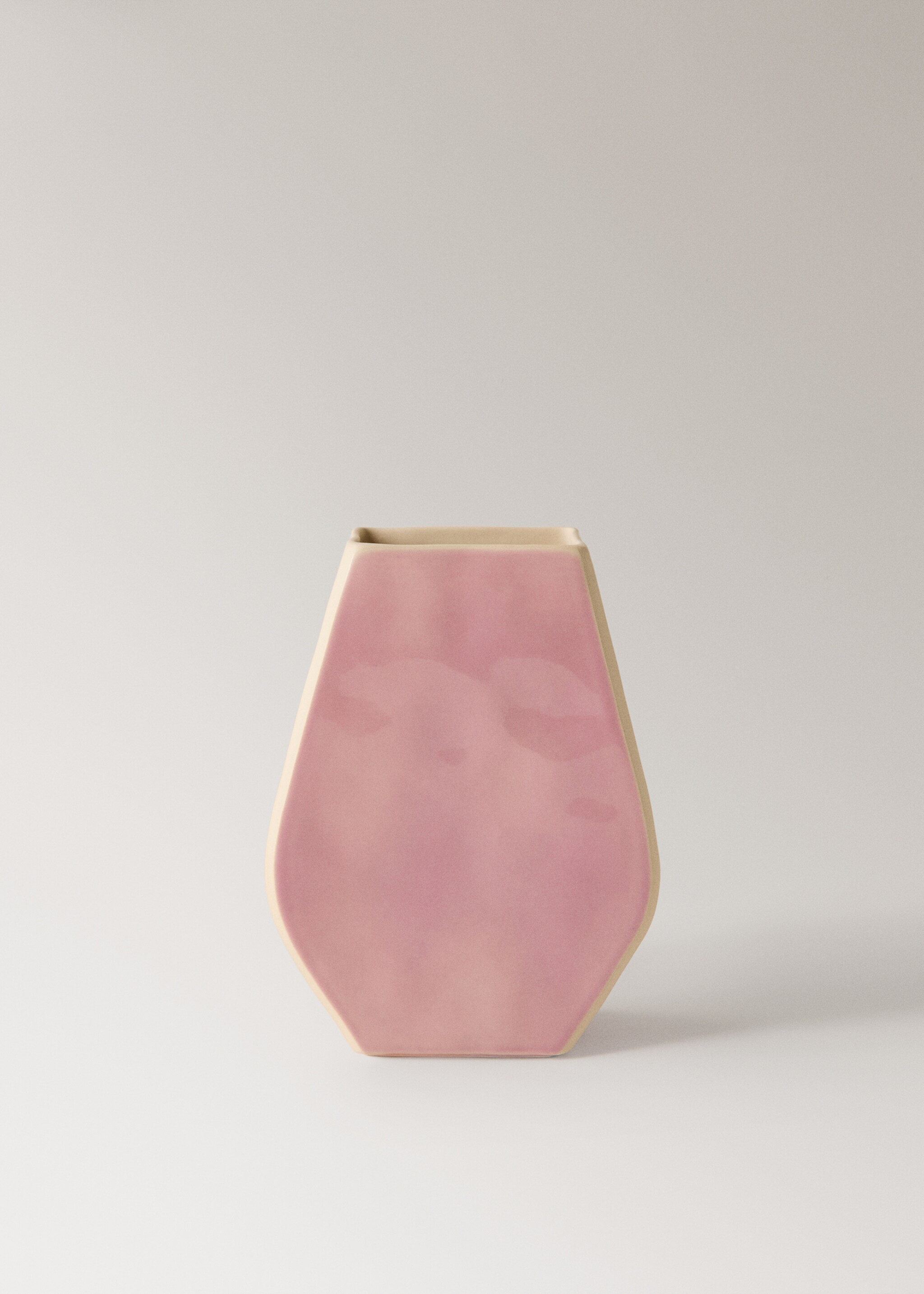 Colorful stoneware vase with contrast - Article without model, Pink. Ref: 27053345-00.