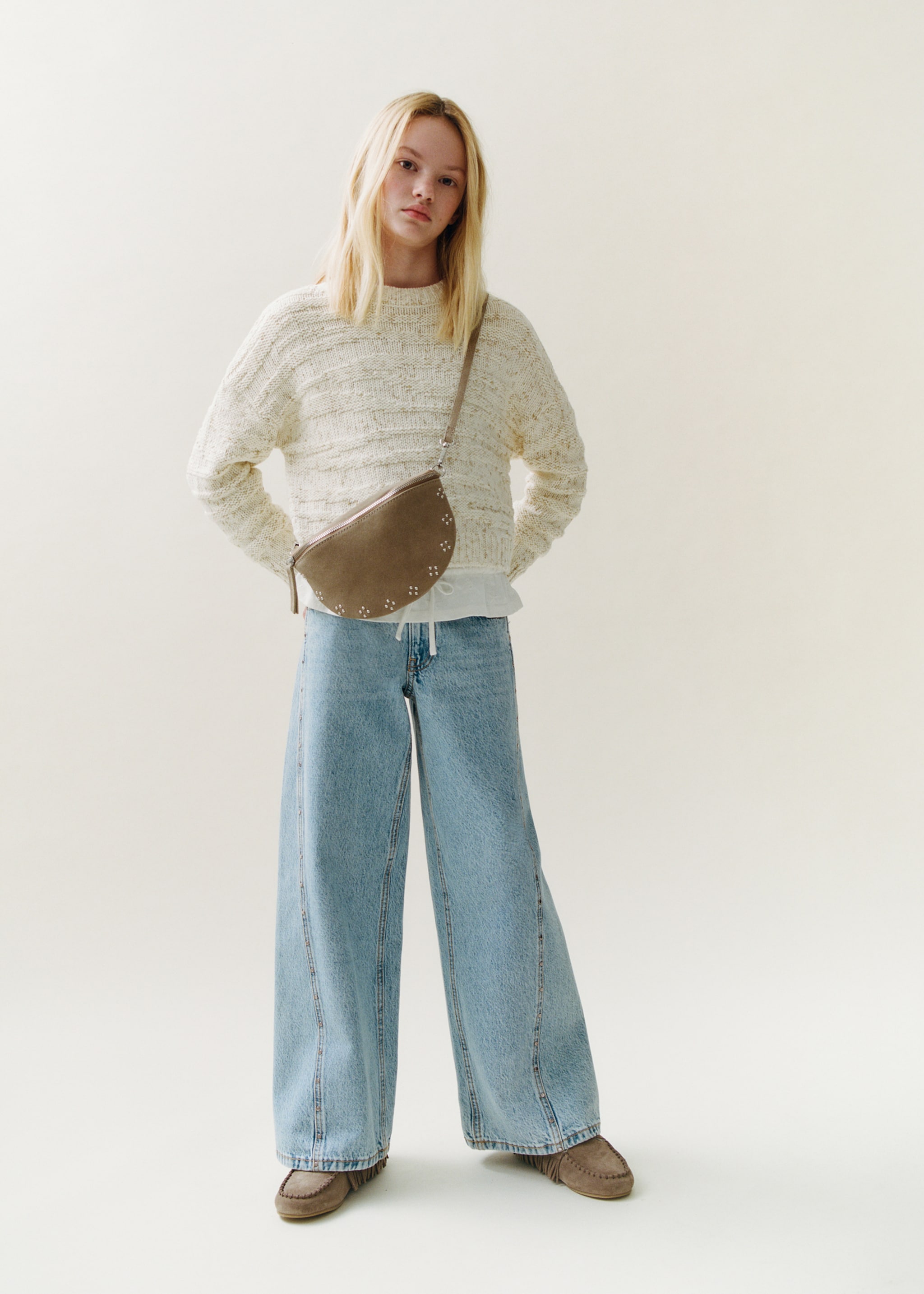 Pull-over maille tressée - Détail de l'article 6, Écru. Ref: 27053711-00.