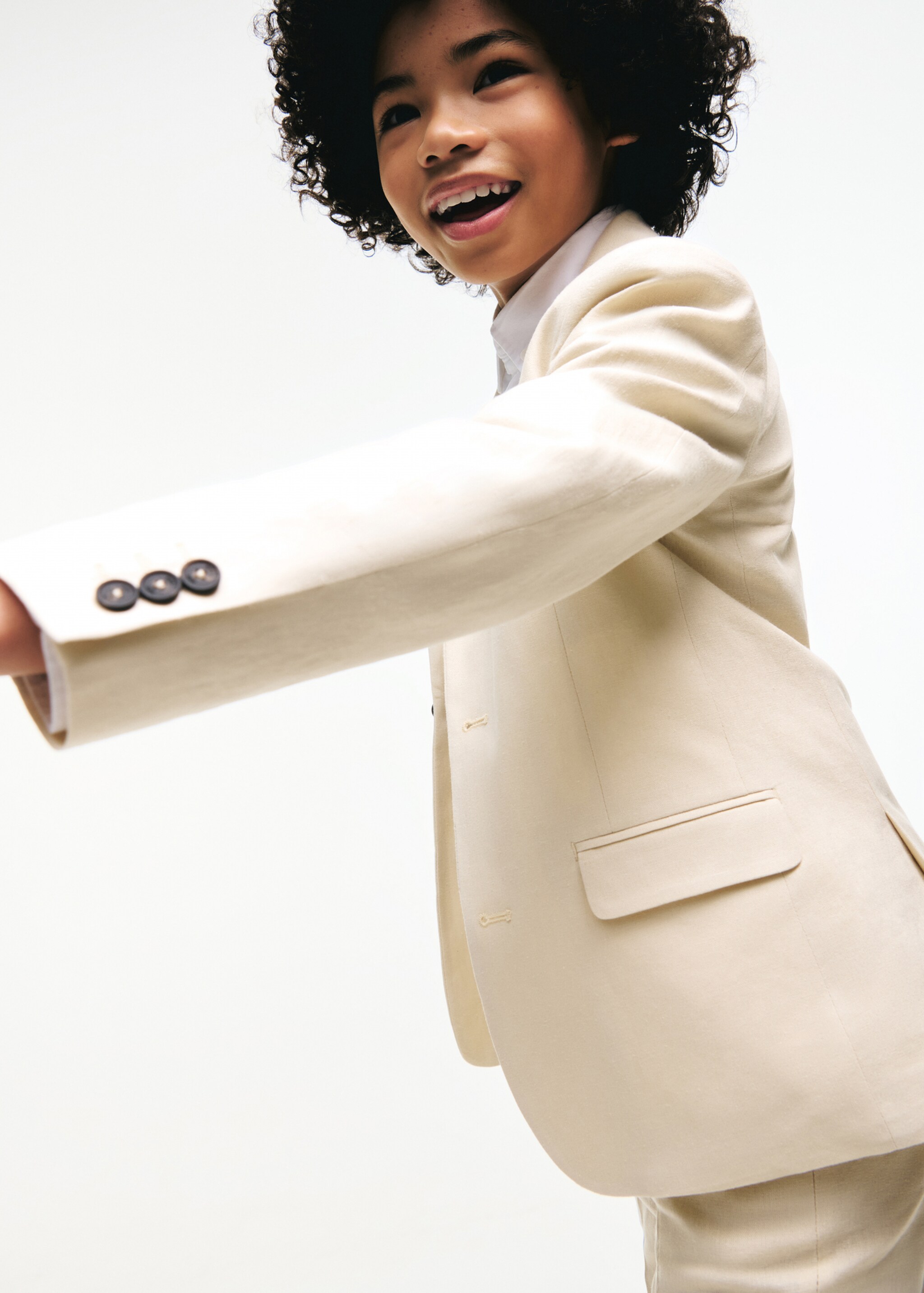 Classic linen jacket - Details of the article 5, Beige. Ref: 27053716-00.