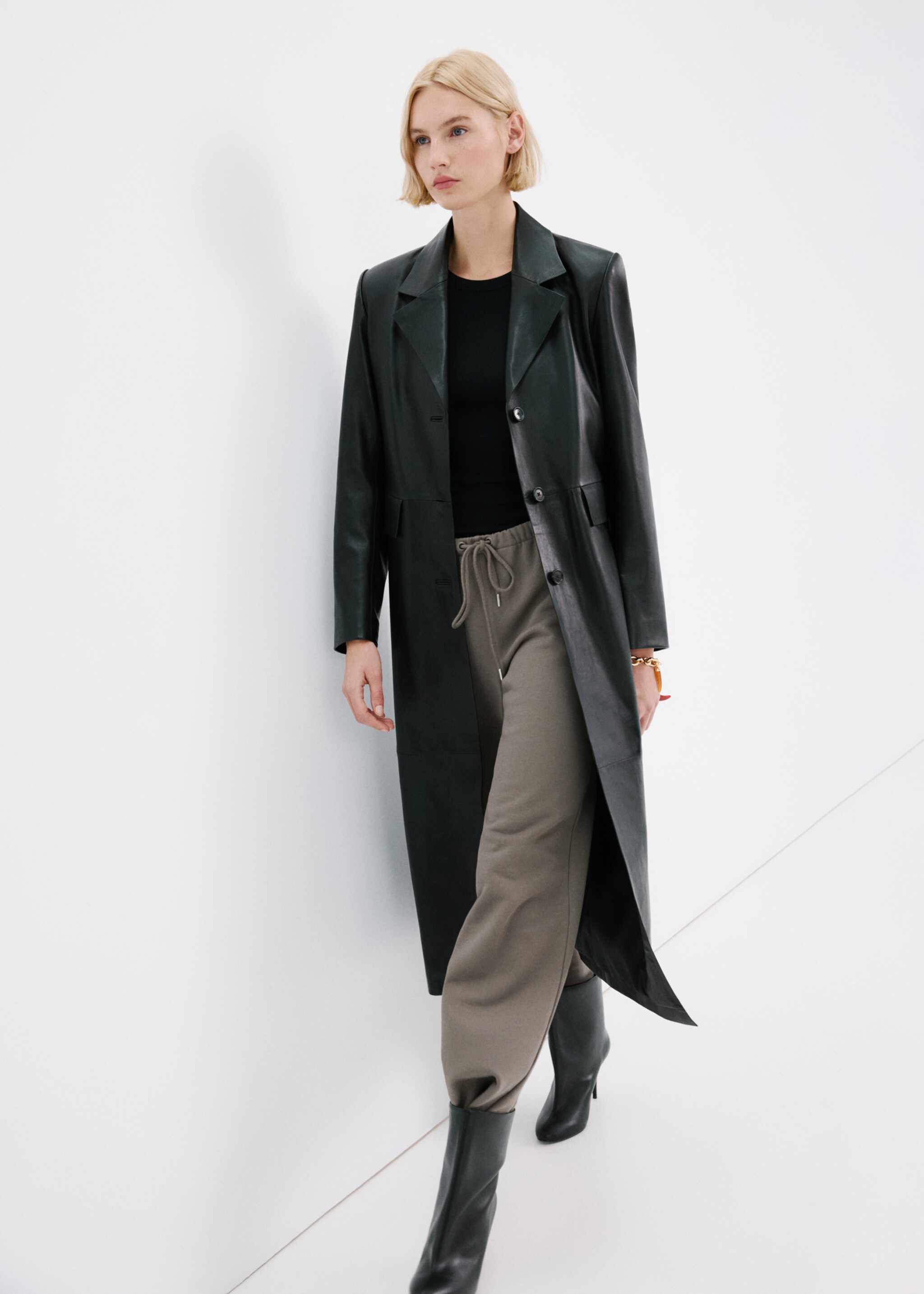 Elastic waist cotton trousers - Details of the article 1, Grey. Ref: 27053731-00.