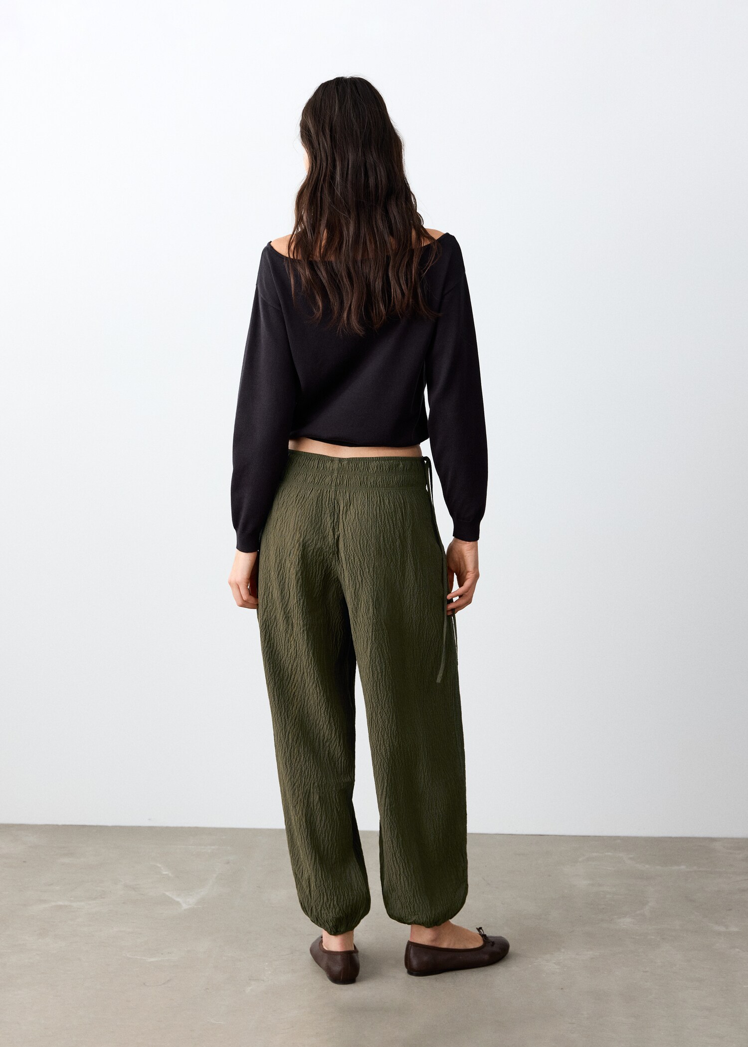 Pantalón balloon lazos - Reverso del artículo