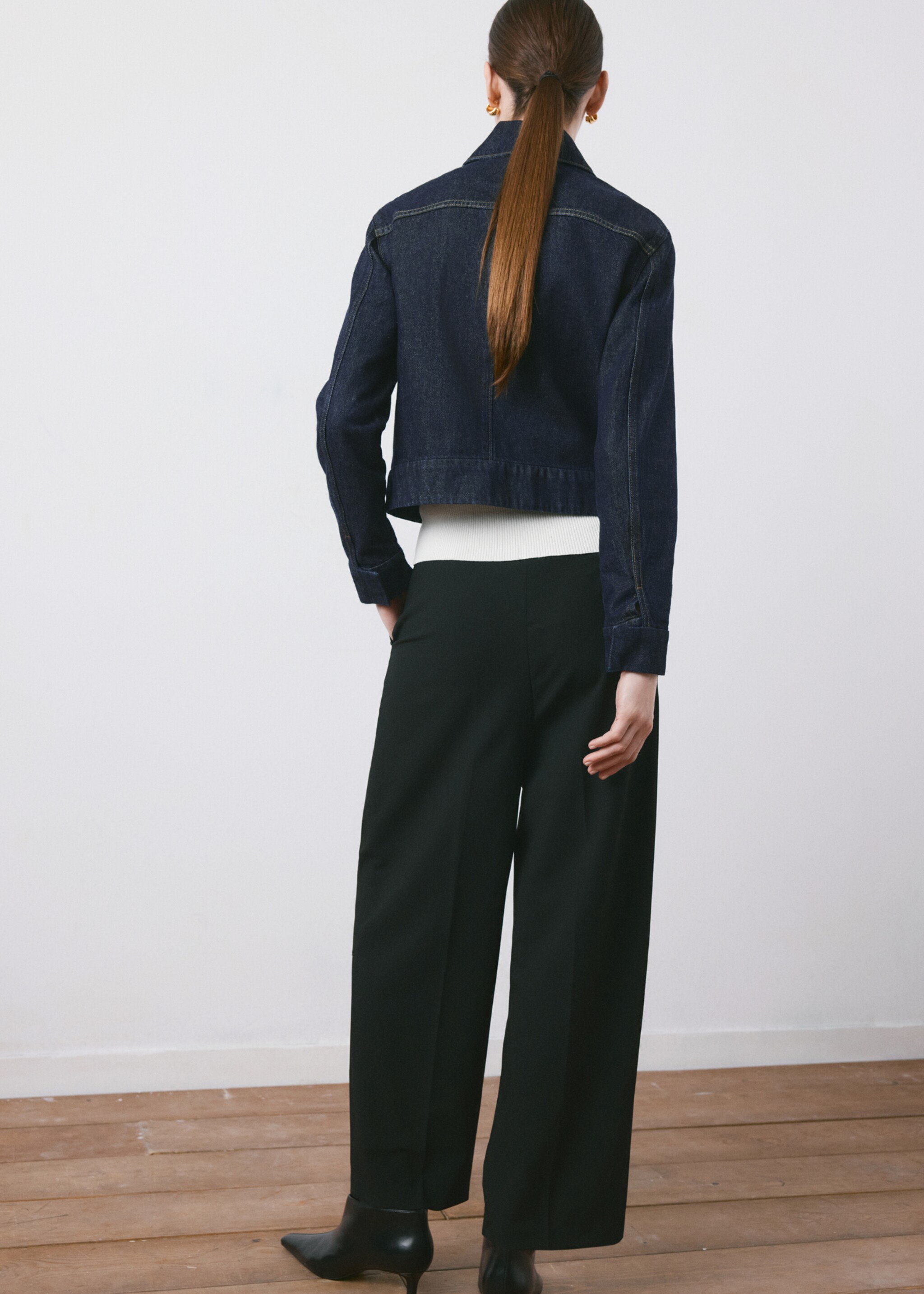 Fitted denim jacket with pockets - Reverse of the article, Open Blue. Ref: 27054073-00.