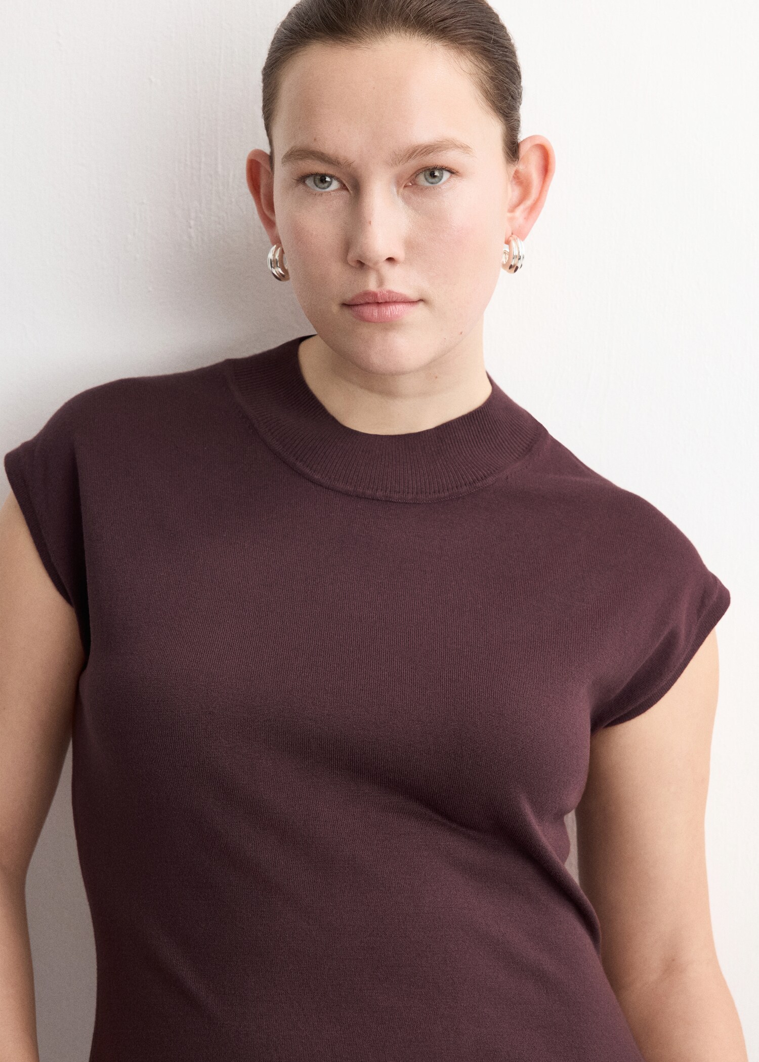 Perkins-neck knitted dress - Details of the article 4