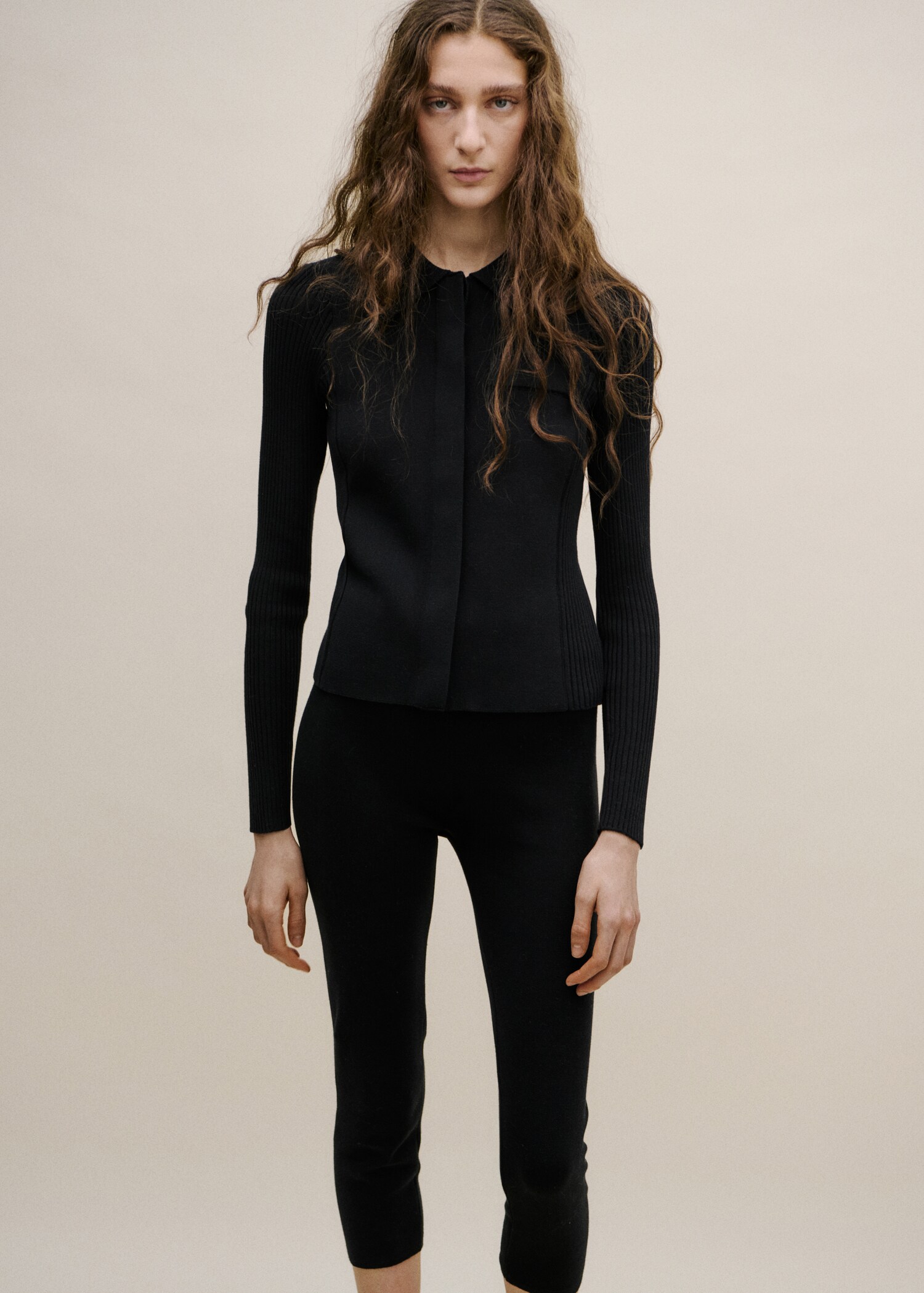 Cardigan de malha com bolsos - Plano médio