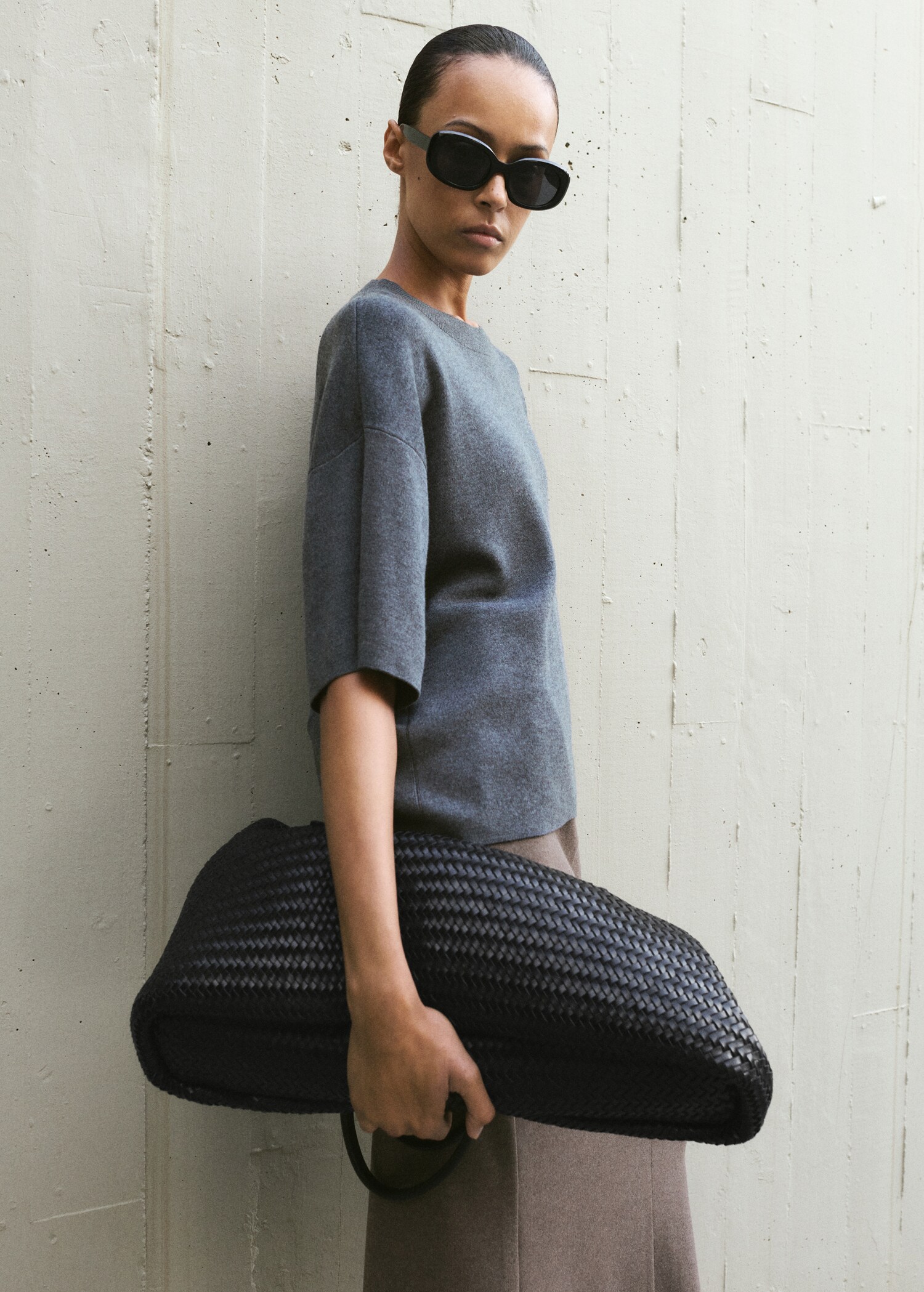 Pull-over manches courtes oversize - Plan moyen