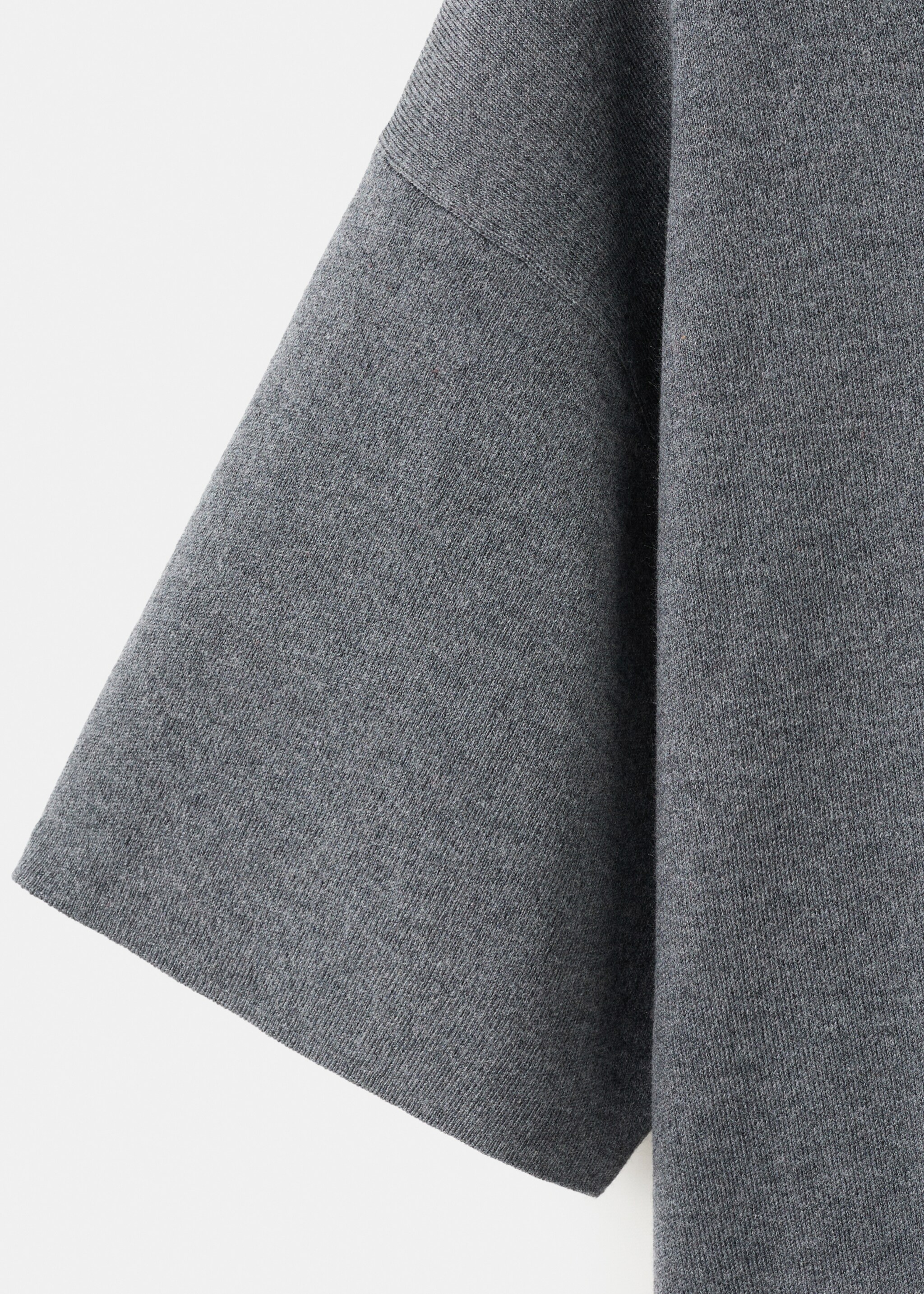 Oversize short sleeve sweater - Details of the article 8, Charcoal. Ref: 27054089-00.