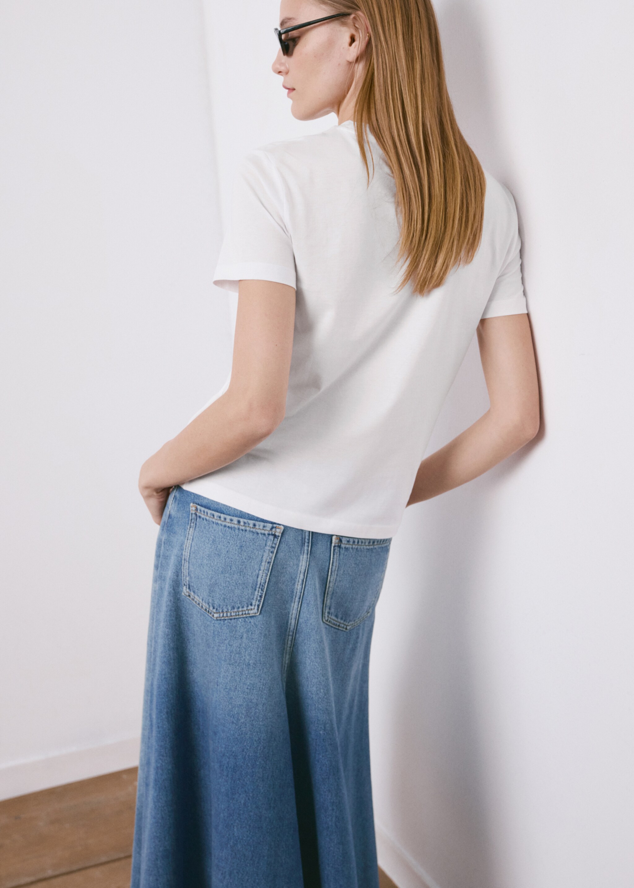 Short-sleeved cotton t-shirt - Details of the article 1, White. Ref: 27054090-00.