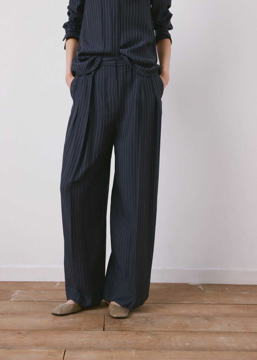 Pinstripe wide leg trousers - image 3