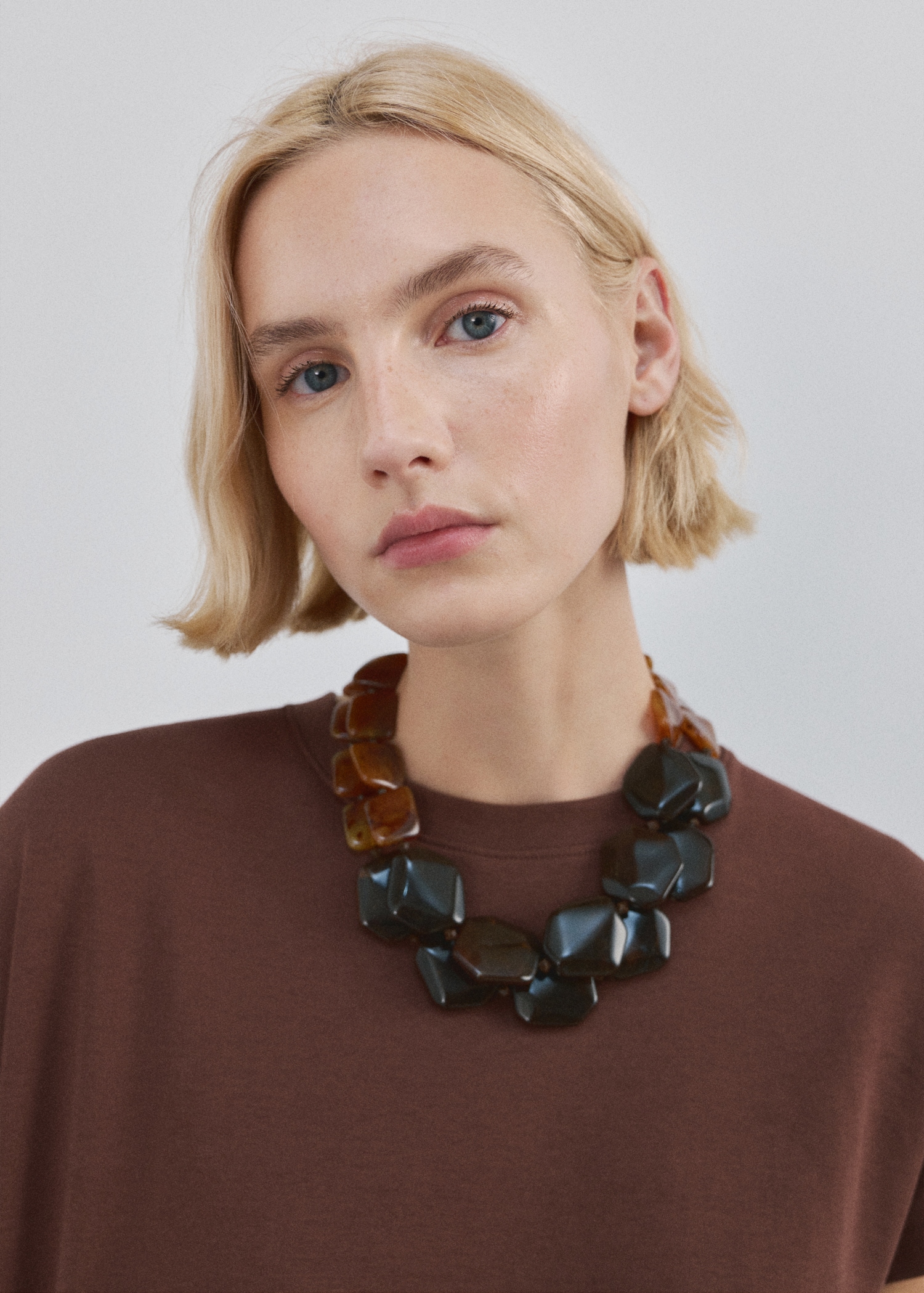 Short-sleeved cotton t-shirt - Details of the article 1