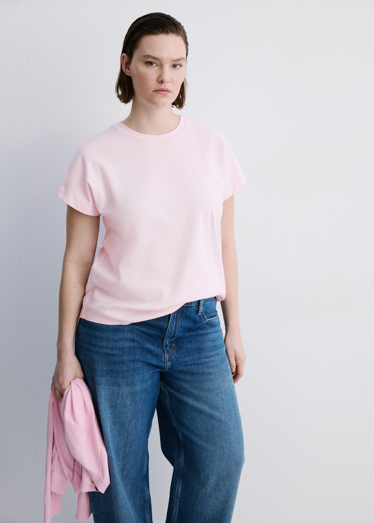 Short-sleeved cotton t-shirt - Details of the article 5