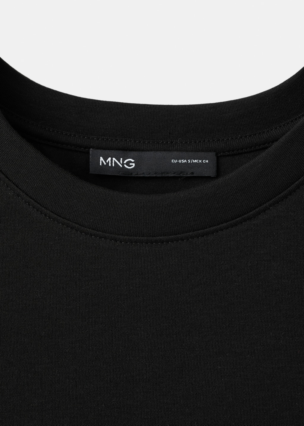 Short-sleeved cotton t-shirt